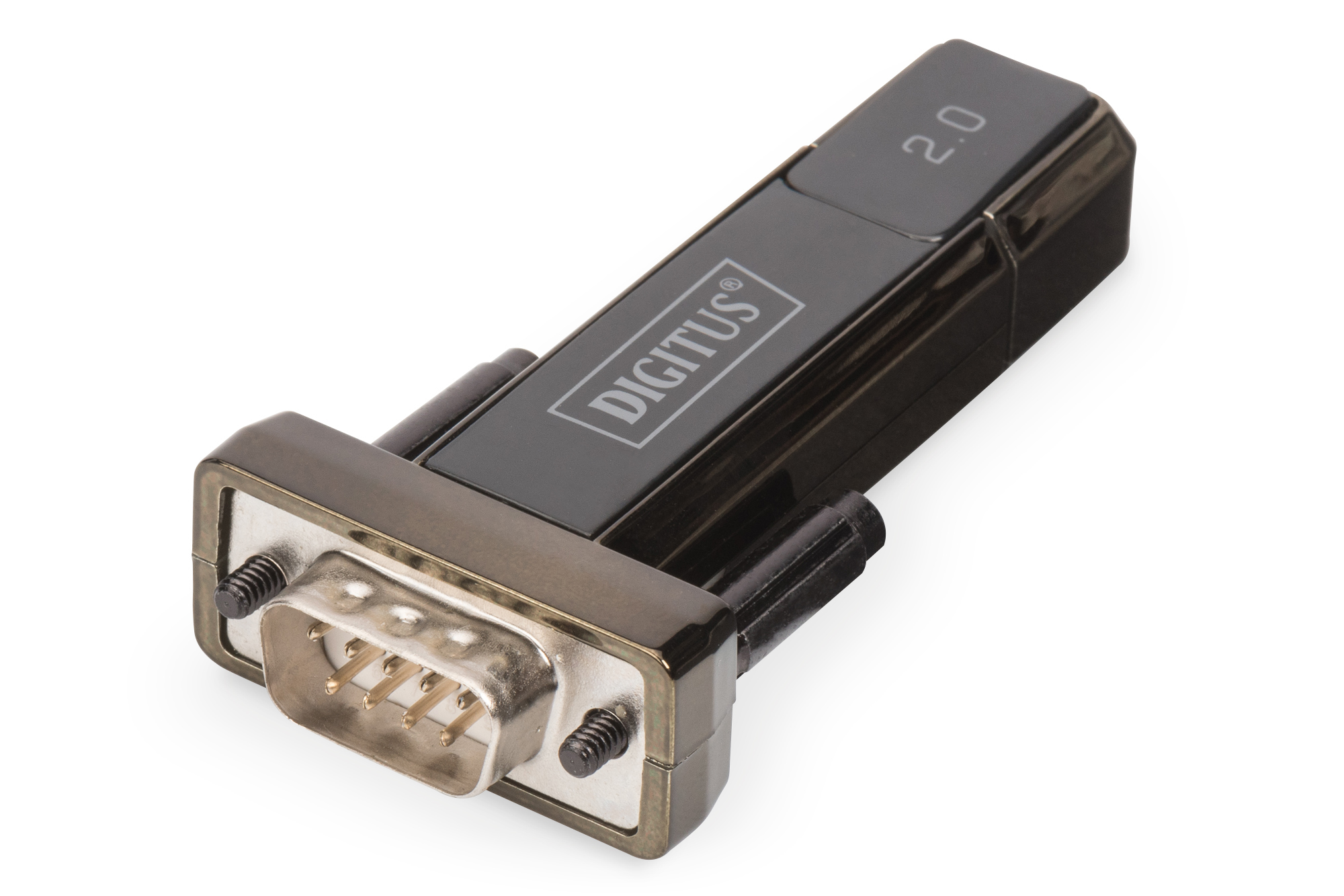 Adattatore da USB a seriale Digitus nero. È su uno sfondo bianco.