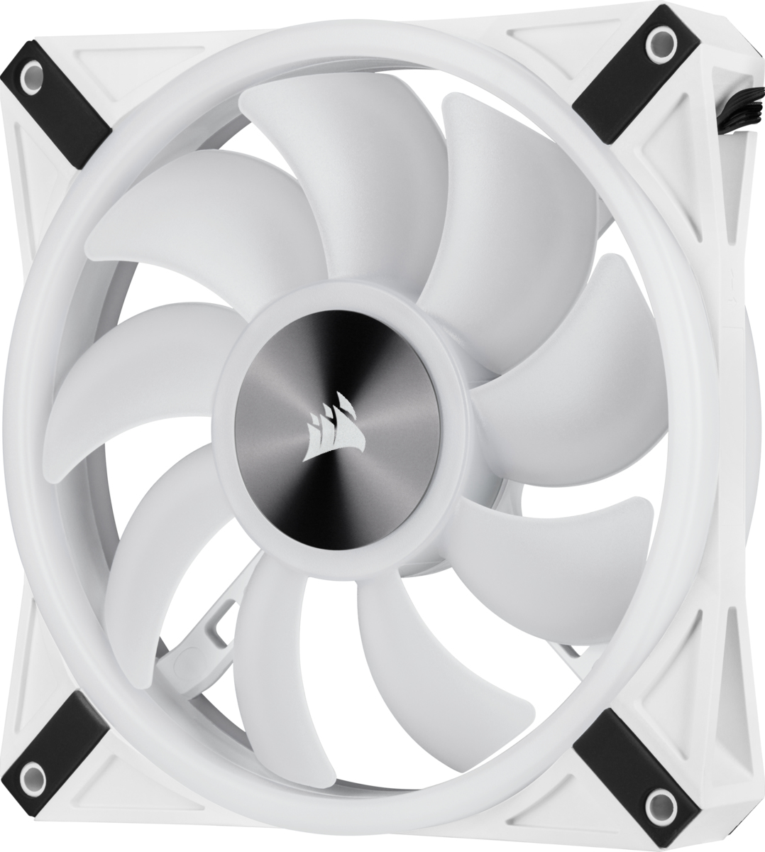 Ventilateur d'ordinateur blanc avec sept pales et logo central. Rond et coins noirs.