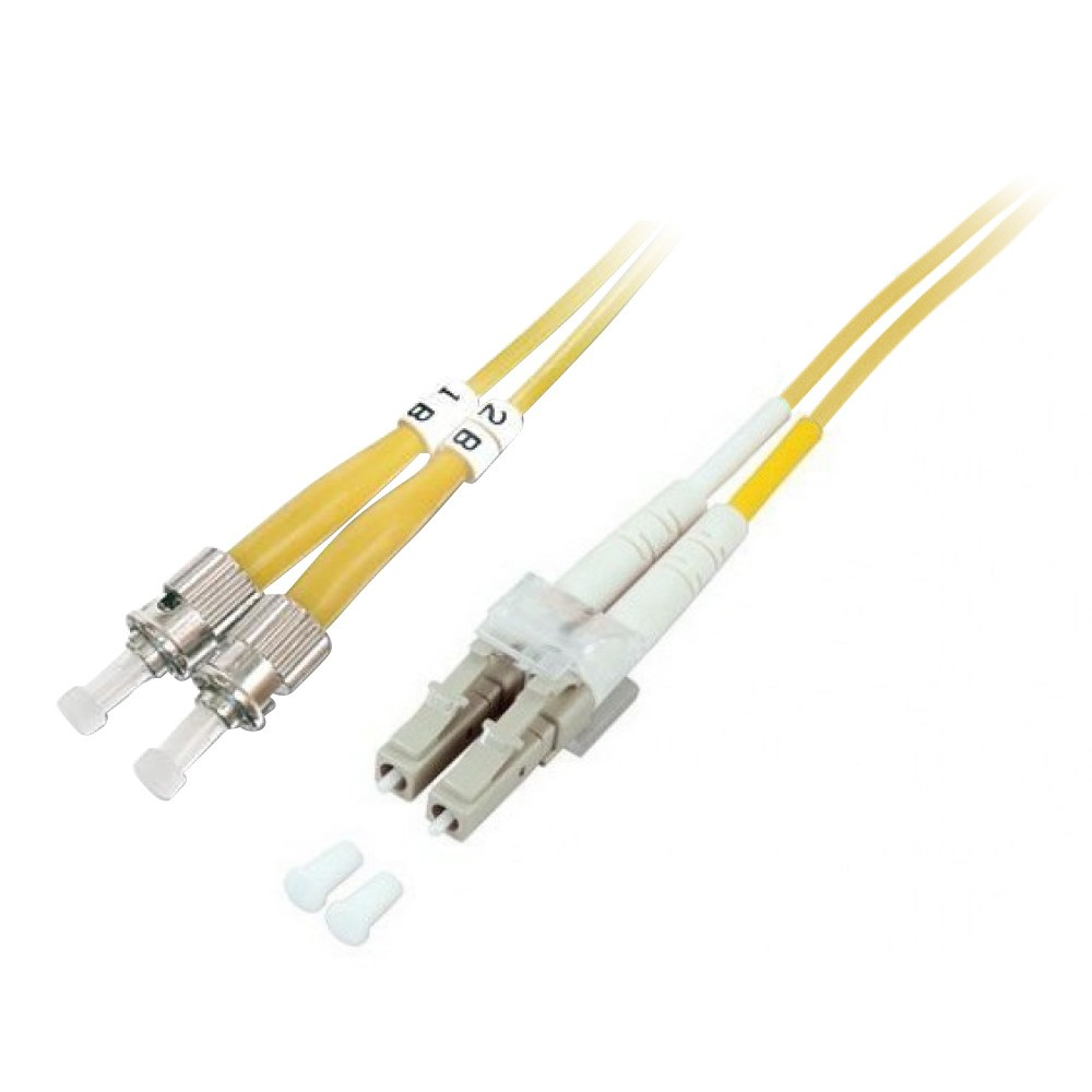 Due cavi in fibra ottica con rivestimento giallo, sfondo bianco.