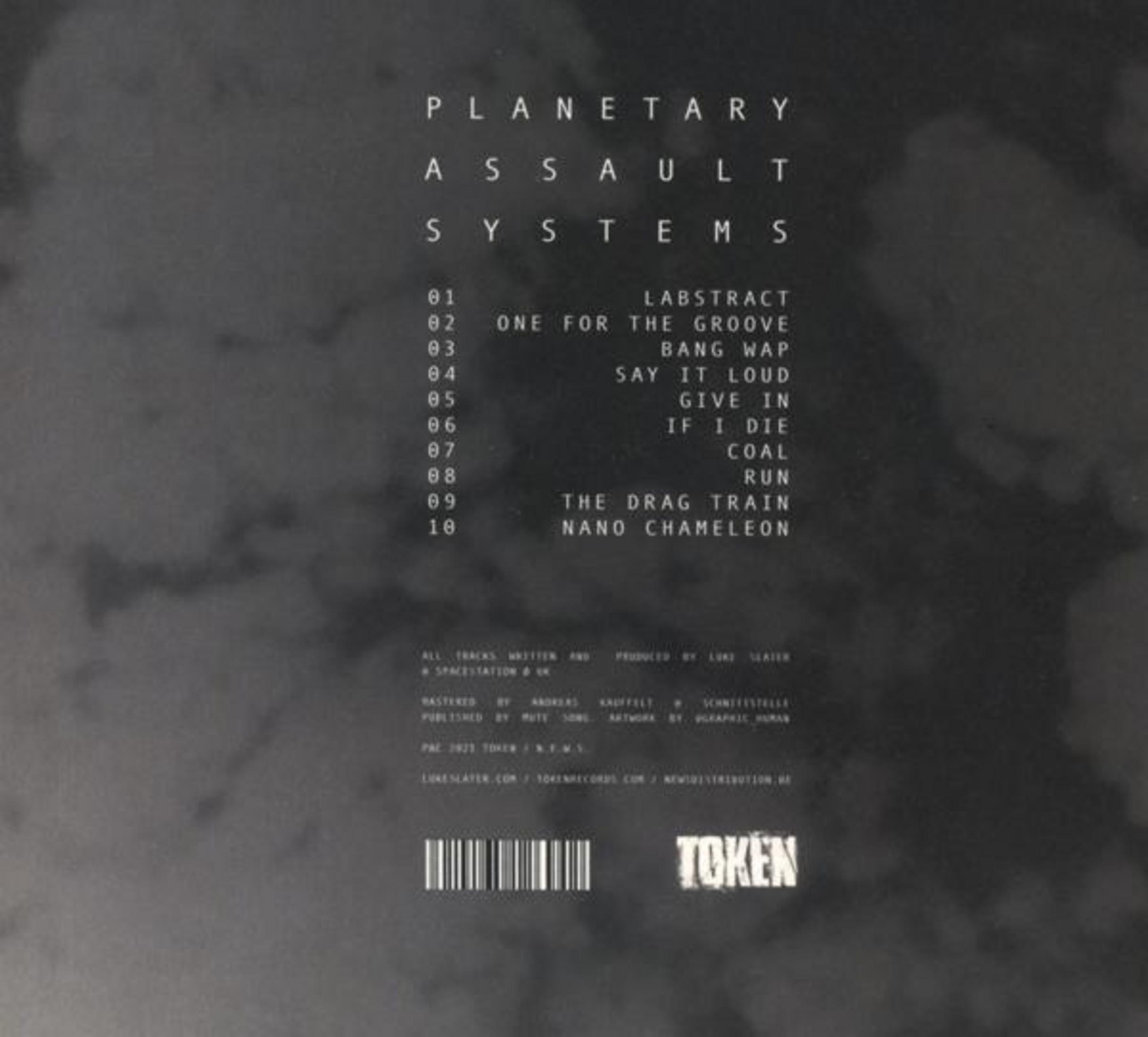 Albumcover für Planetary Assault Systems. Text listet Tracks und Credits auf grauem Hintergrund auf.