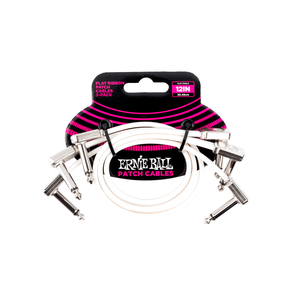 Cavi patch Ernie Ball neri in confezione da 2, con confezione. Sfondo bianco.