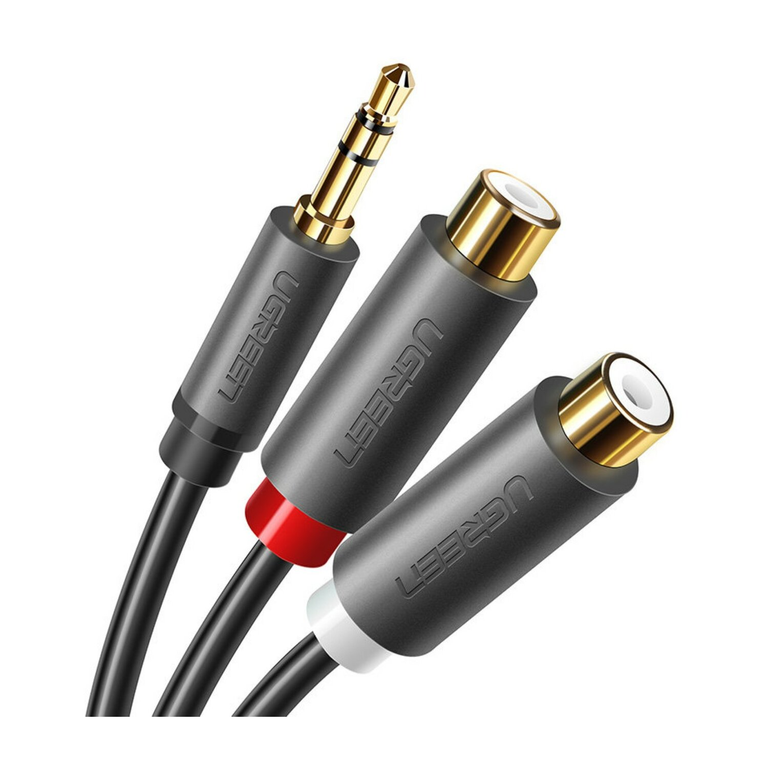 Trzy złącza audio UGREEN: wtyk 3,5 mm i dwa złącza RCA, czarne kable.