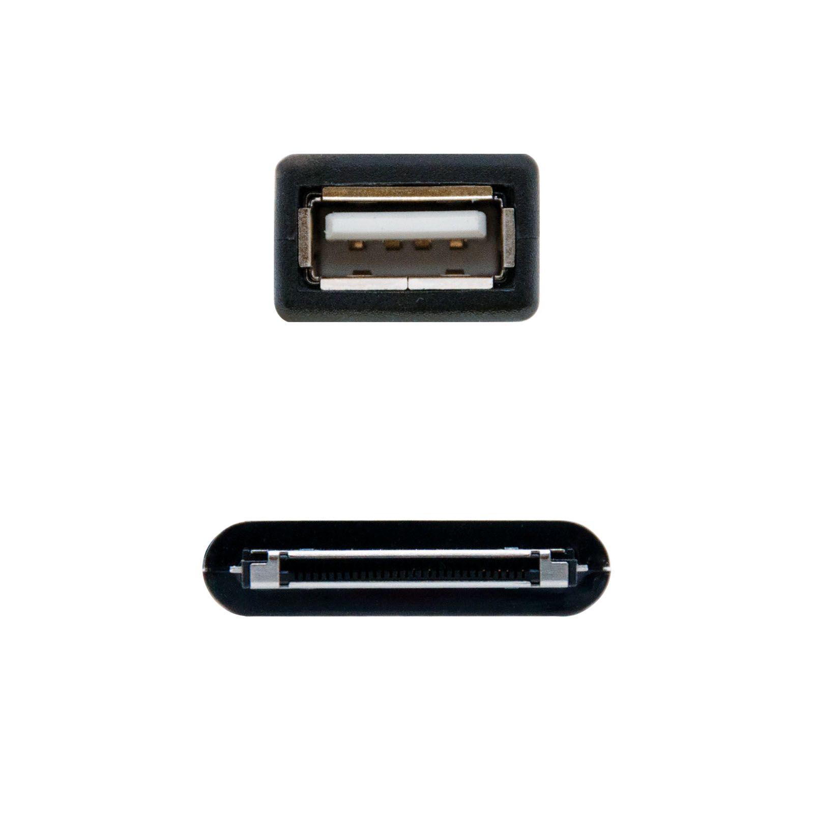 Un connettore USB nero e un connettore nero più piccolo, entrambi con porte metalliche, su una superficie bianca.