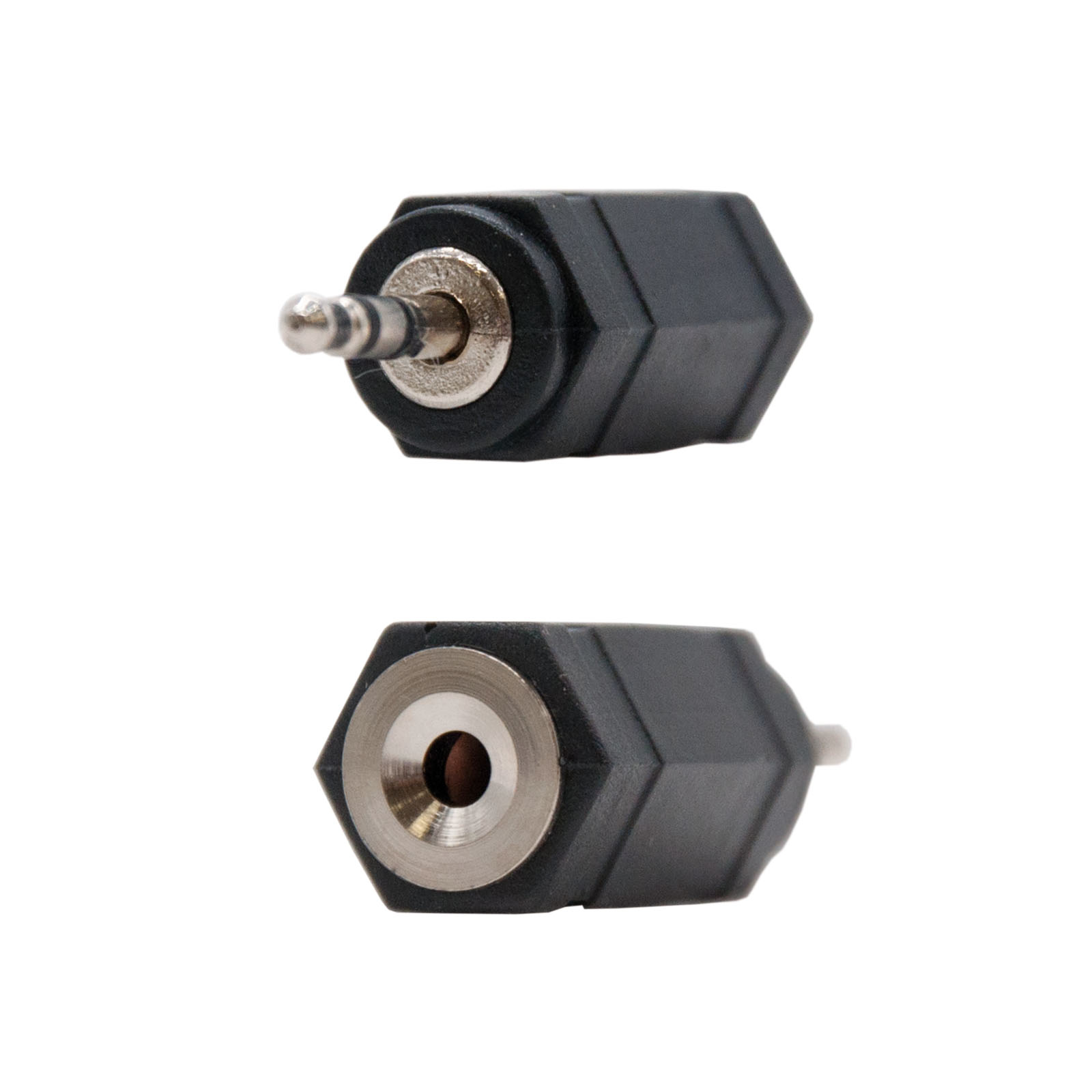 Dos adaptadores de audio negros, uno con conector macho y otro con hembra.