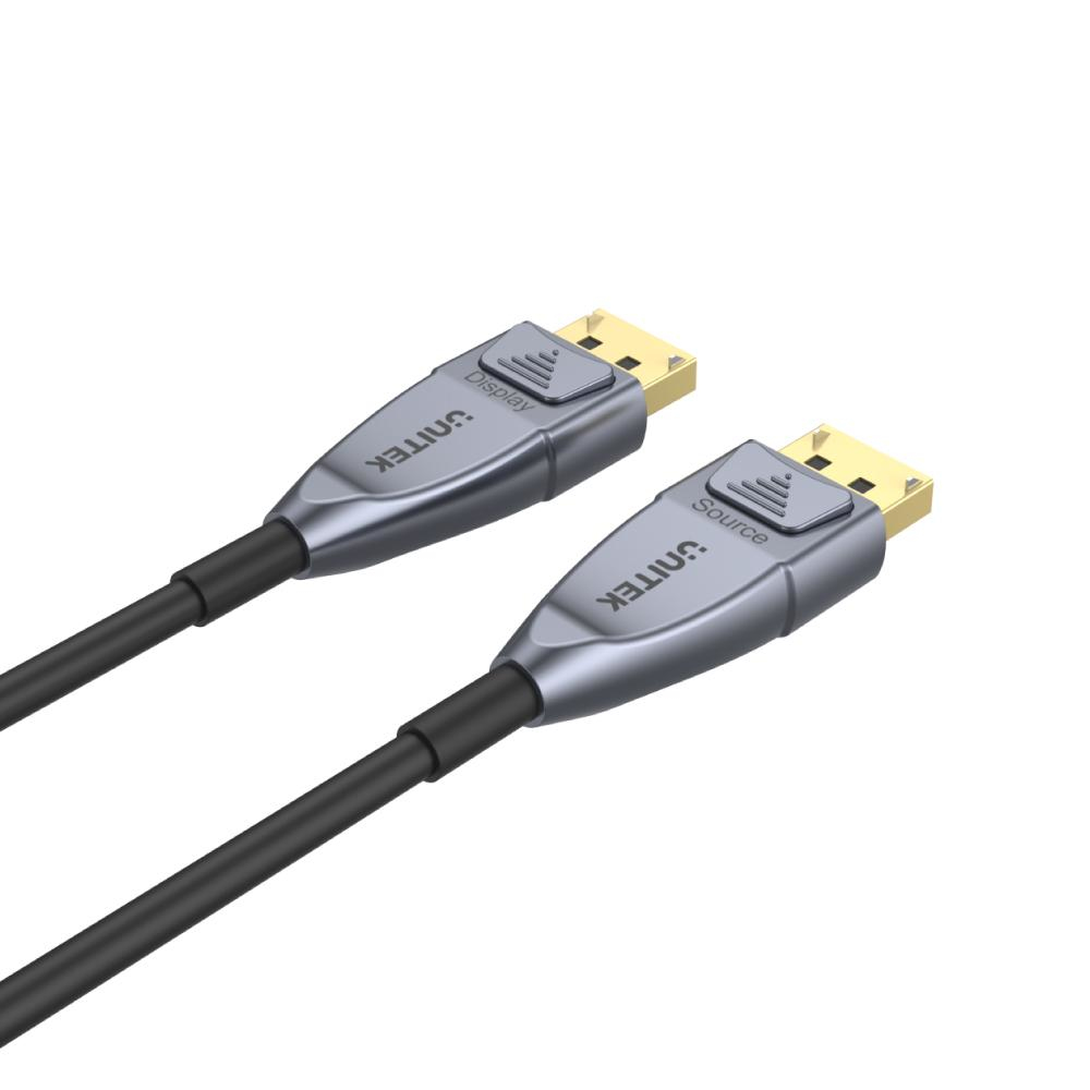 Deux câbles DisplayPort noirs avec connecteurs dorés, étiquette UNITEK et fond blanc.