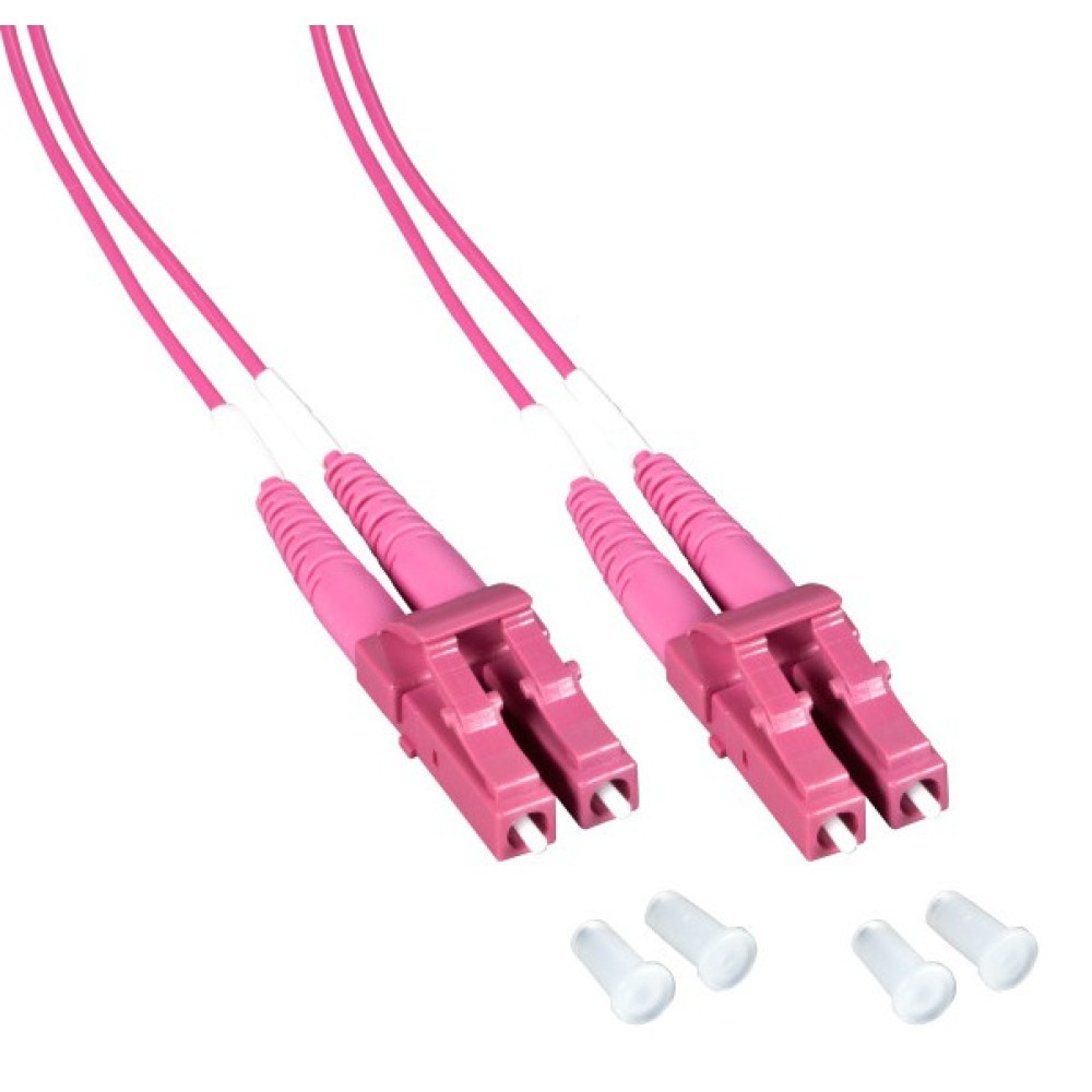 Due cavi in fibra ottica rosa con connettori rosa e cappucci bianchi.