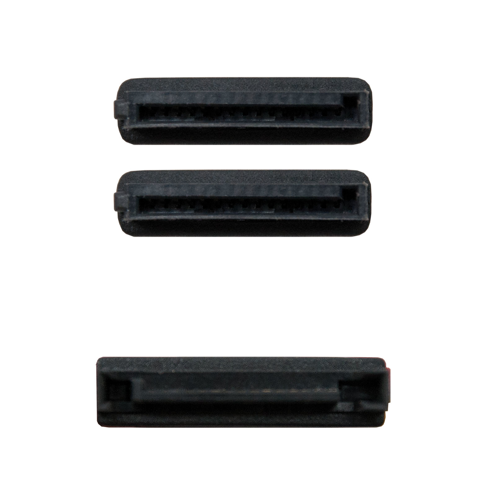 Trzy czarne złącza SATA, widok z góry, na białym tle.