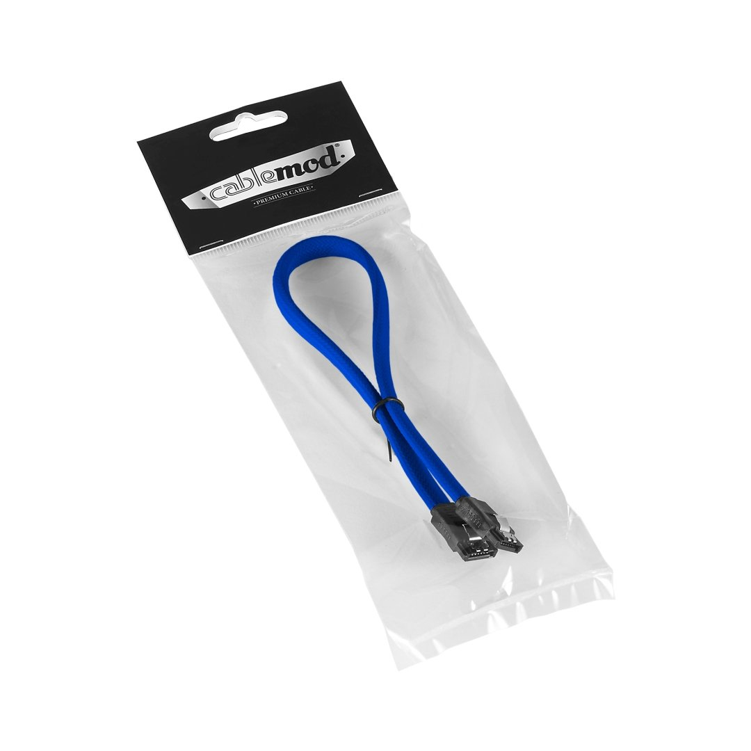 Cavo blu in una confezione. Logo CABLEMOD in alto.