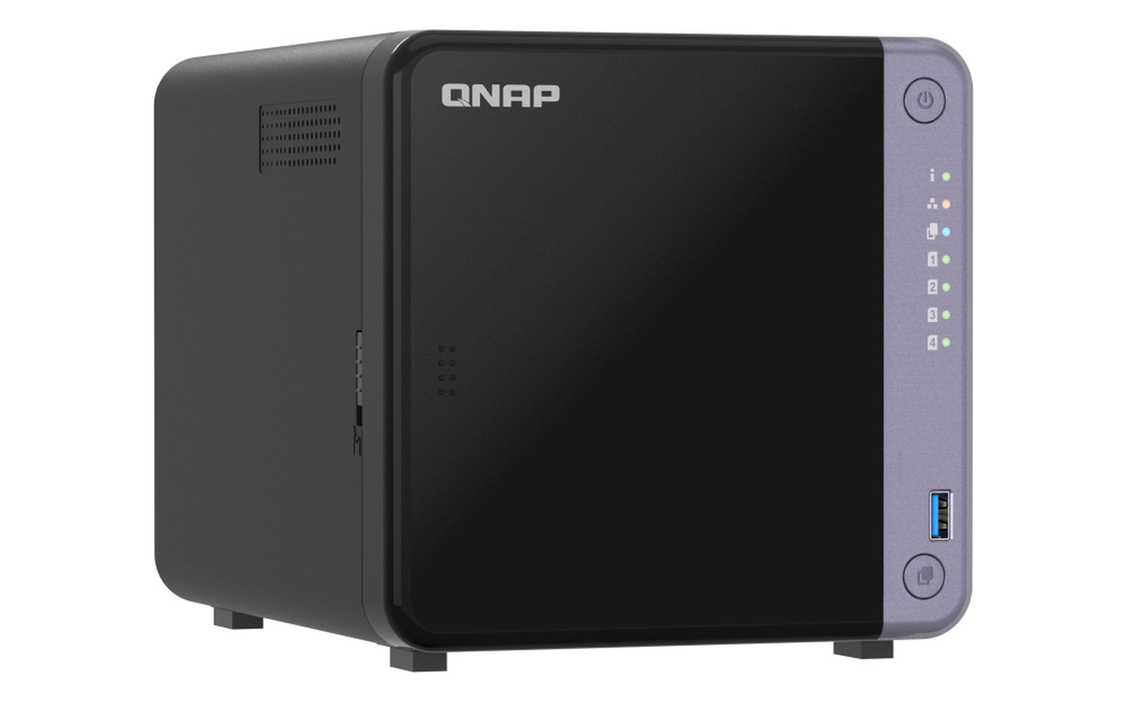 Un dispositivo NAS QNAP nero. Frontale nero, lato grigio con luci e porta USB.