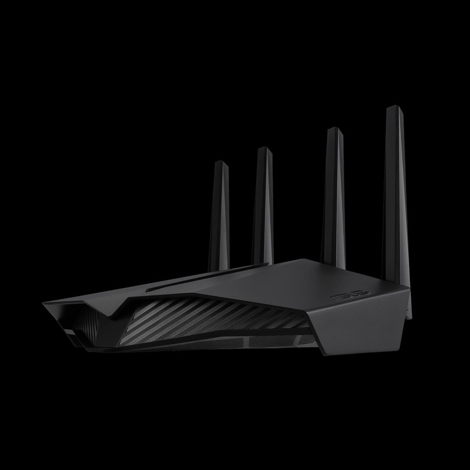 Enrutador negro con antenas sobre fondo negro.