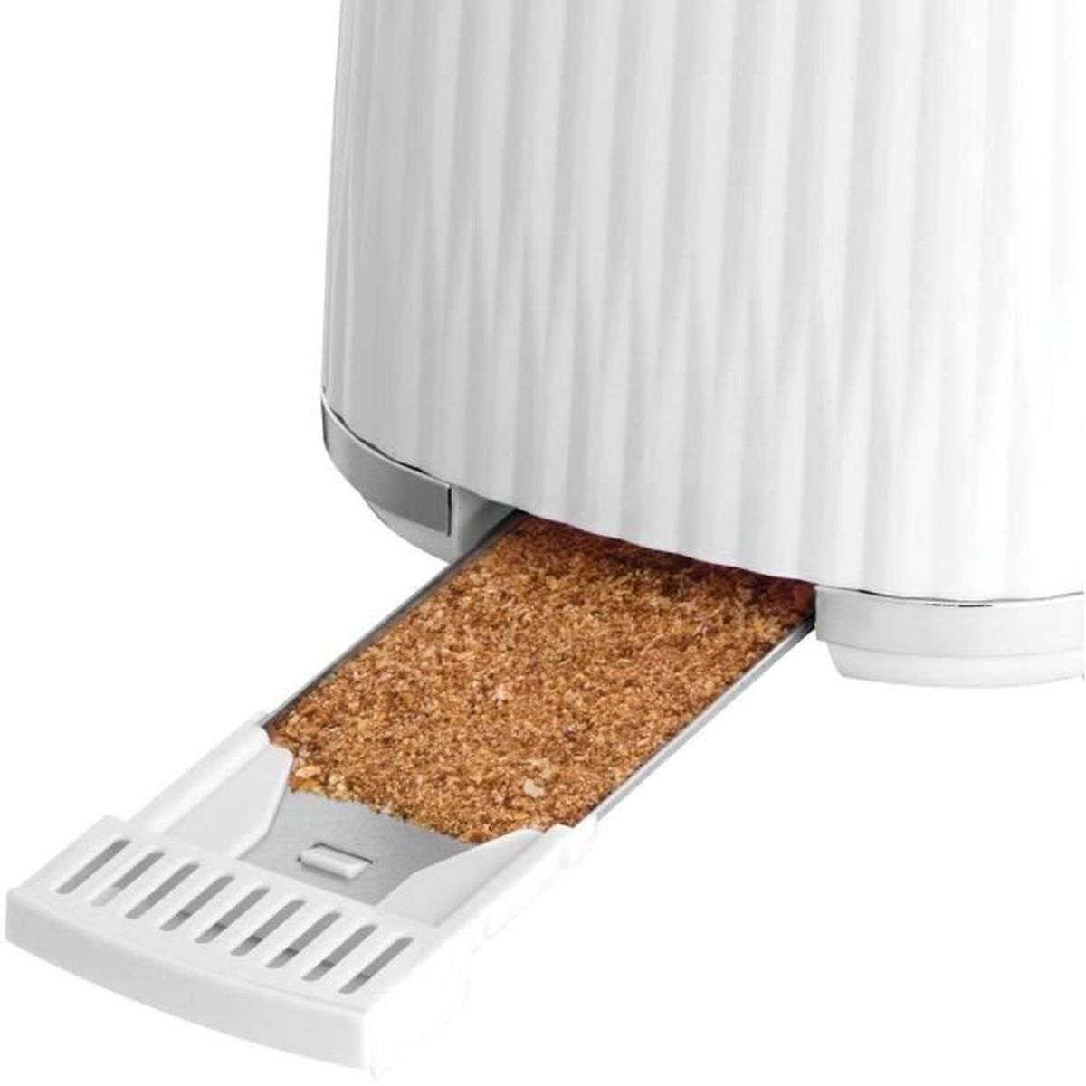 Biały toster z wysuniętą tacką na okruchy, wypełnioną okruchami. Żebrowana powierzchnia.