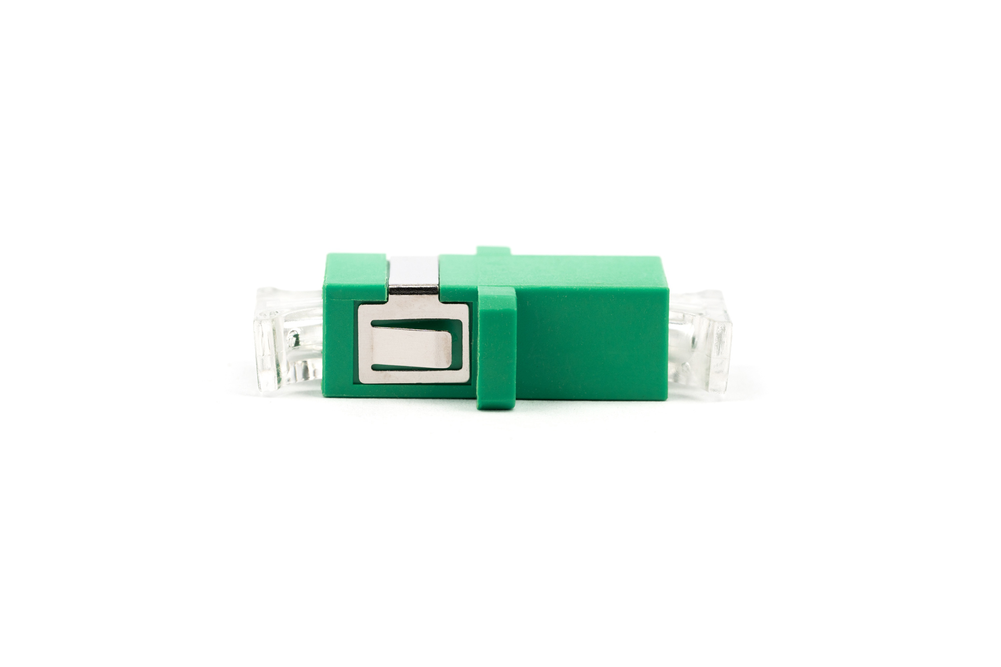 Adattatore per fibra ottica verde con connettori trasparenti.