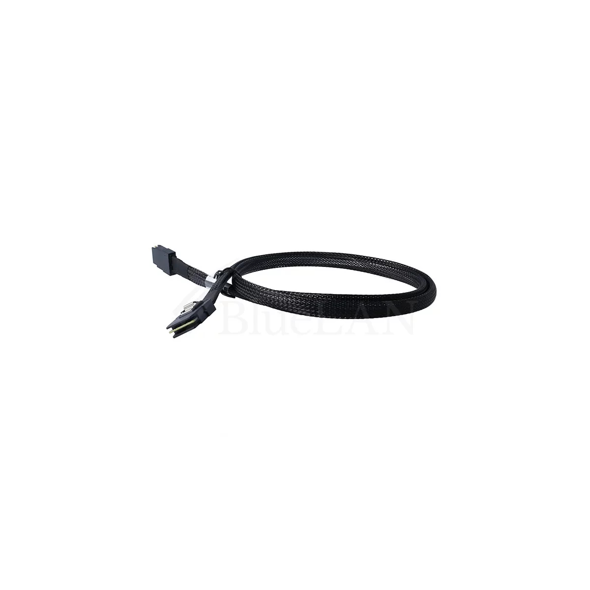 Cavo nero con due connettori, uno a forma di Y, su sfondo bianco. Logo Bluelan.