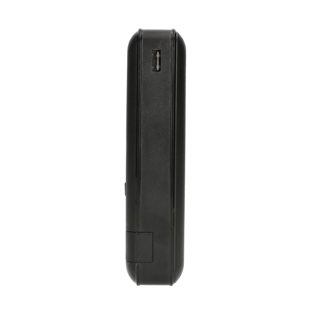 Schwarze, rechteckige Powerbank mit USB-Anschluss oben.