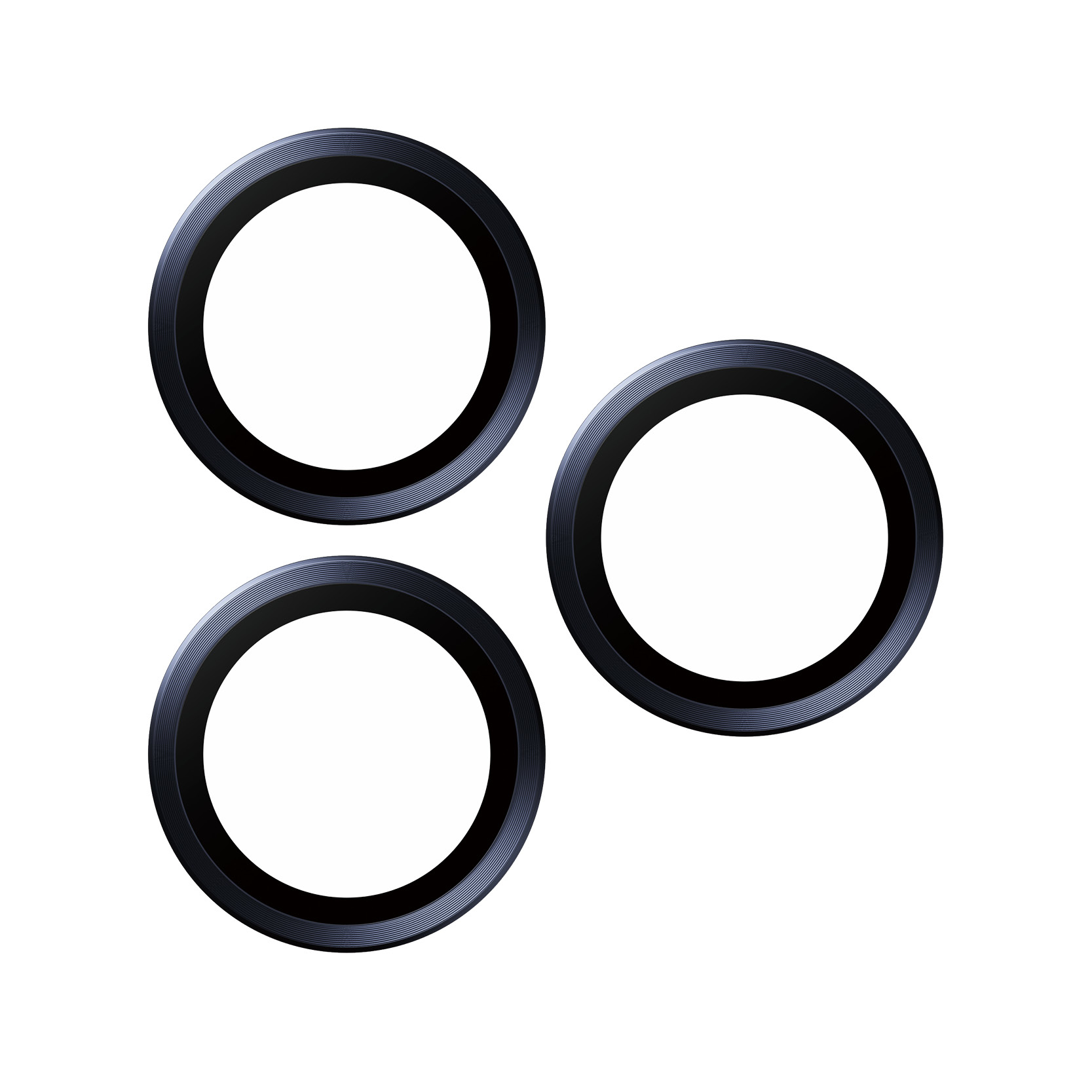 Tre protezioni per fotocamera nere con bordi argentati, disposte a triangolo, su sfondo bianco.