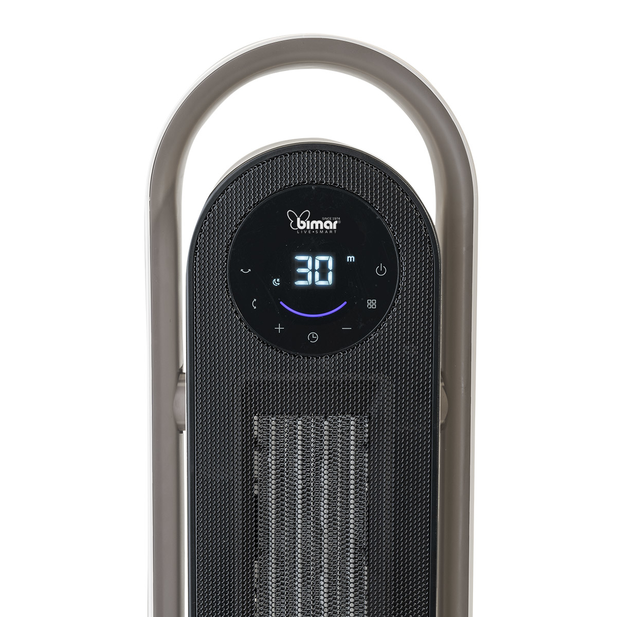 Termoventilatore nero e grigio. Display digitale con numeri. Maniglia argentata sopra.