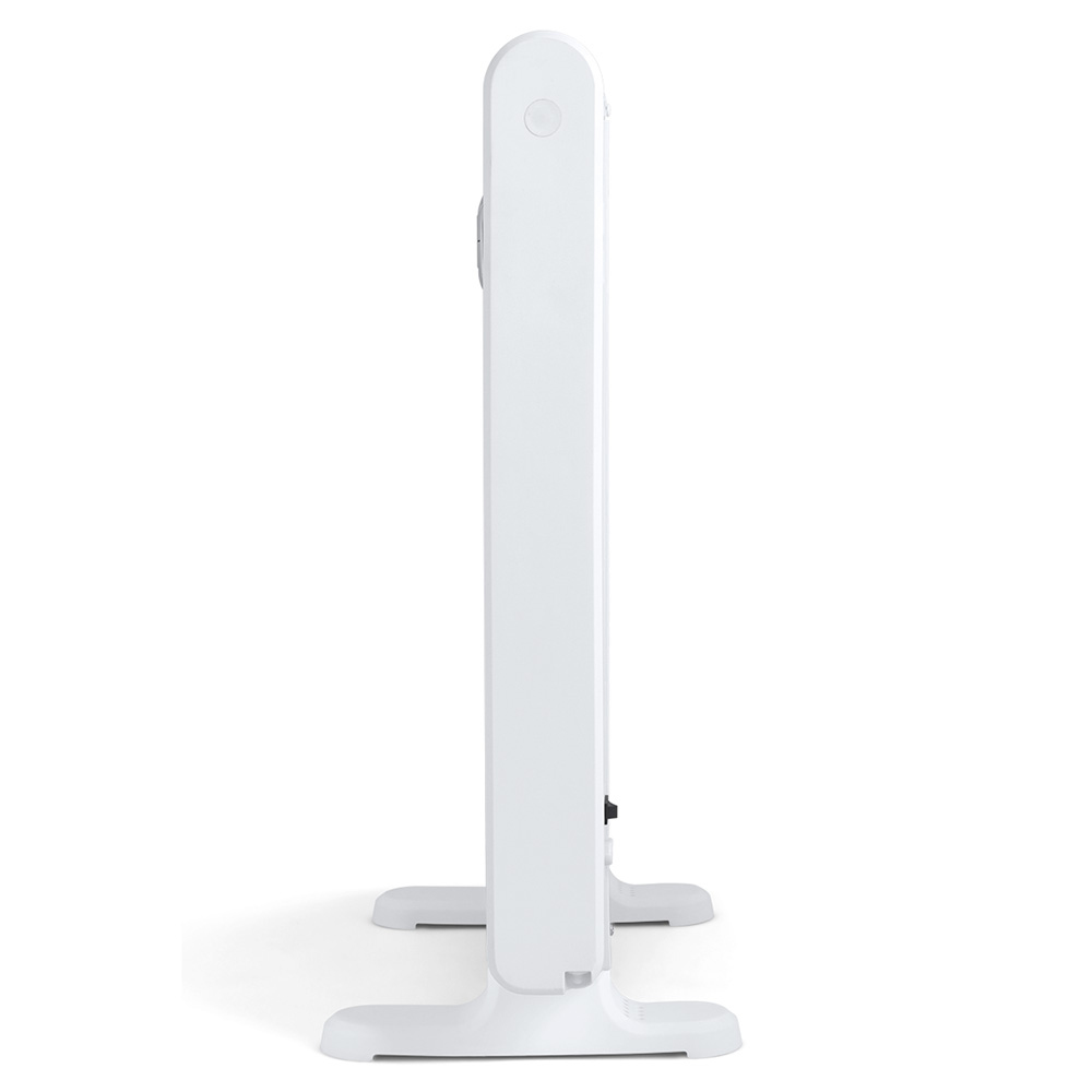 Biały grzejnik elektryczny, widok z boku, z pionową konstrukcją i panelem sterowania.