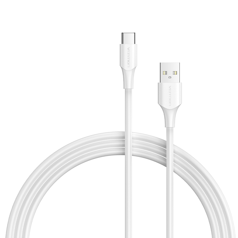 Cavo USB bianco. Da USB-C a USB-A. Etichetta Vention su ciascuna estremità. Cavo bianco.