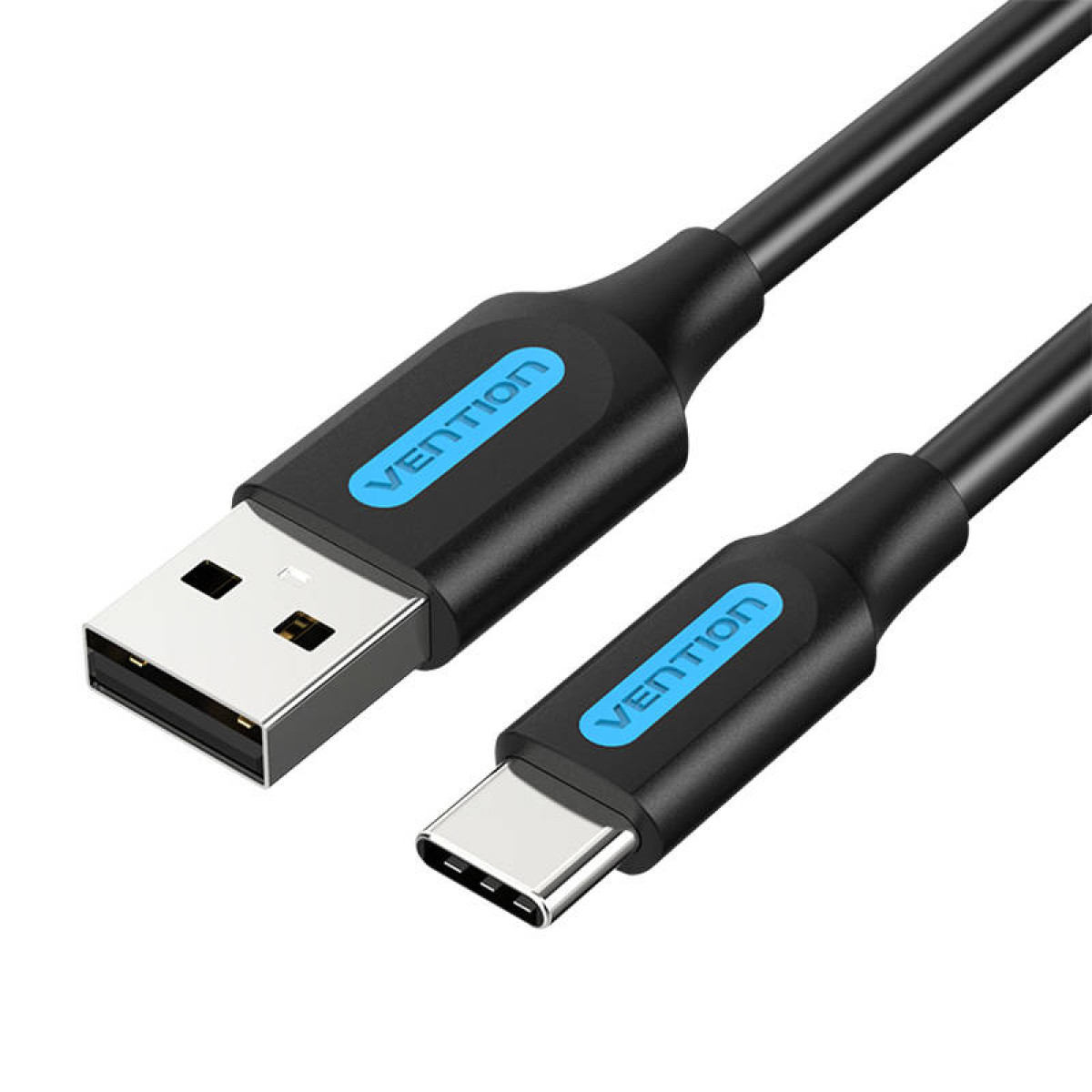 Zwarte USB-A naar USB-C kabel, blauw Vention logo op de connectoren.