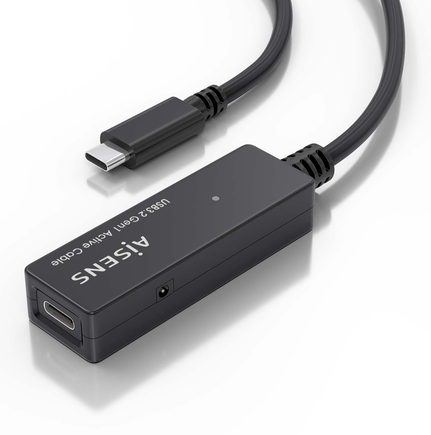 Cavo USB-C nero con box convertitore nero, sfondo bianco.