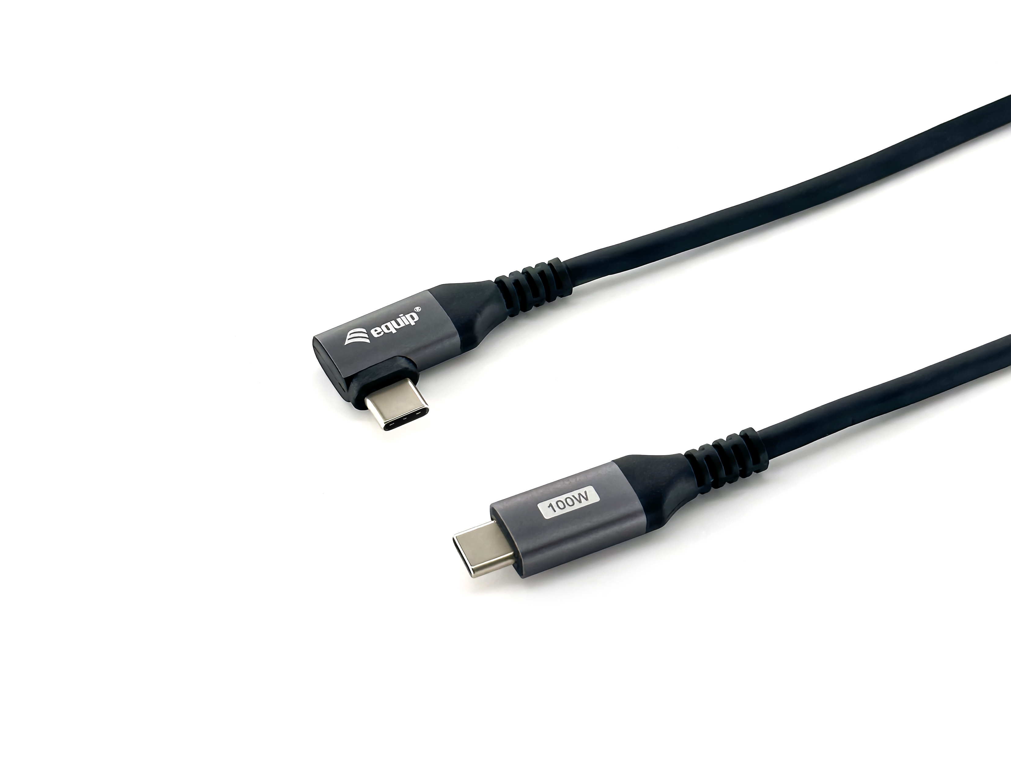 Câble USB-C noir avec logo equip et étiquette 100W, fond blanc.