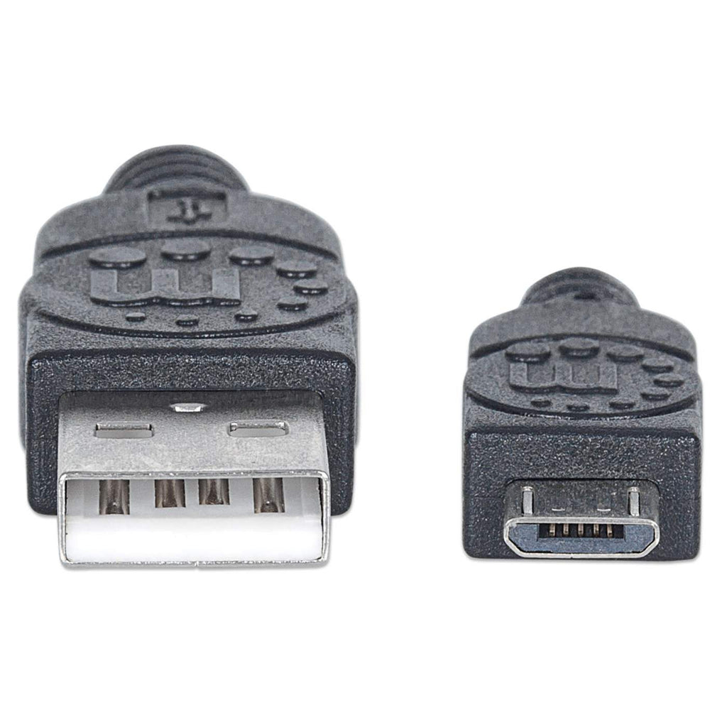 Zwarte USB naar Micro USB connectoren, witte achtergrond.