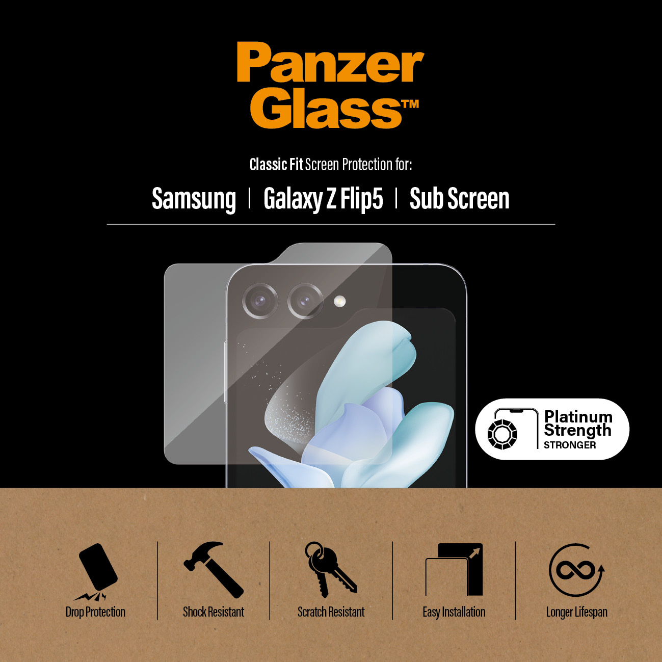 Confezione della protezione schermo PanzerGlass. Immagini del telefono con protezione applicata e testo promozionale delle caratteristiche di protezione.