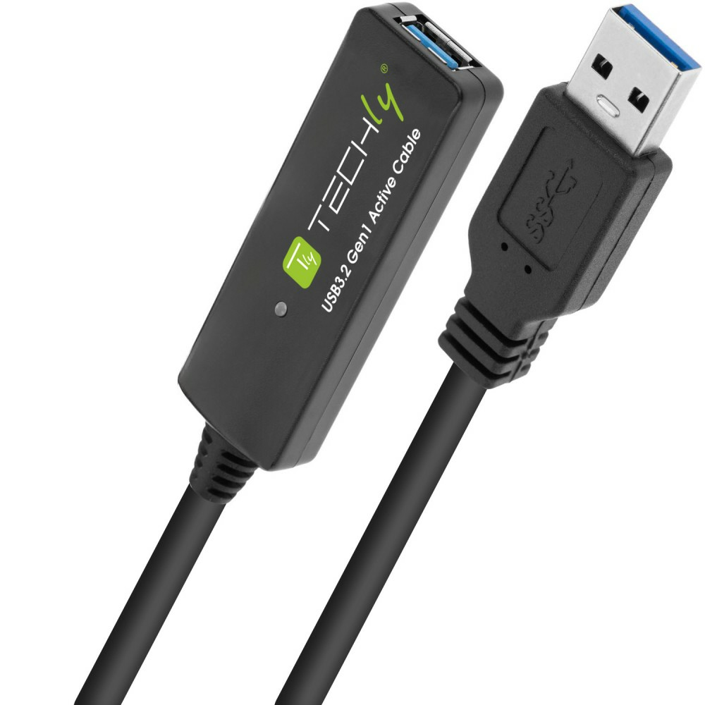 Cavo USB nero con porte USB-A e USB-A. Sfondo bianco.