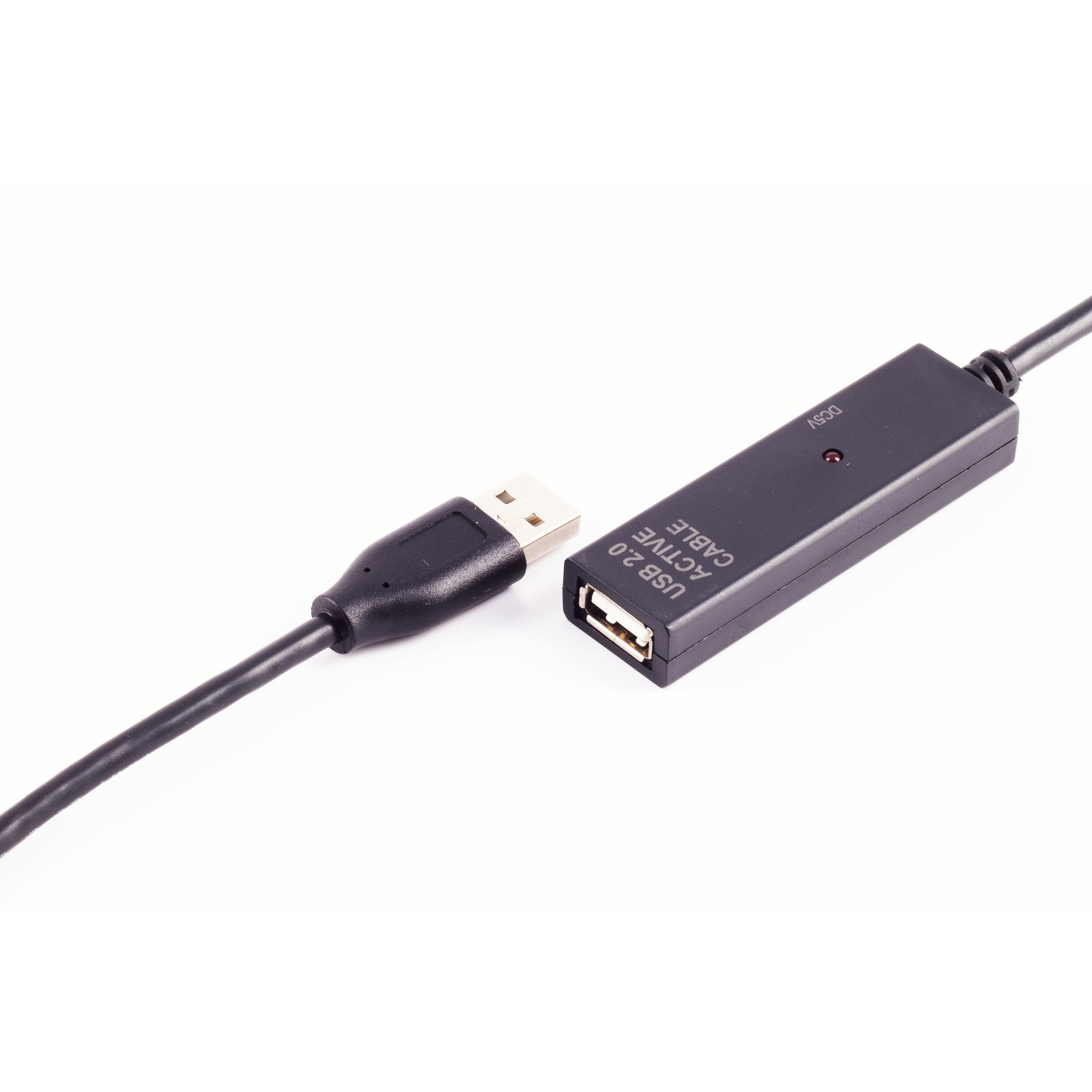 Czarny aktywny kabel USB 2.0 z dwoma złączami, USB-A i USB-B, na białym tle.