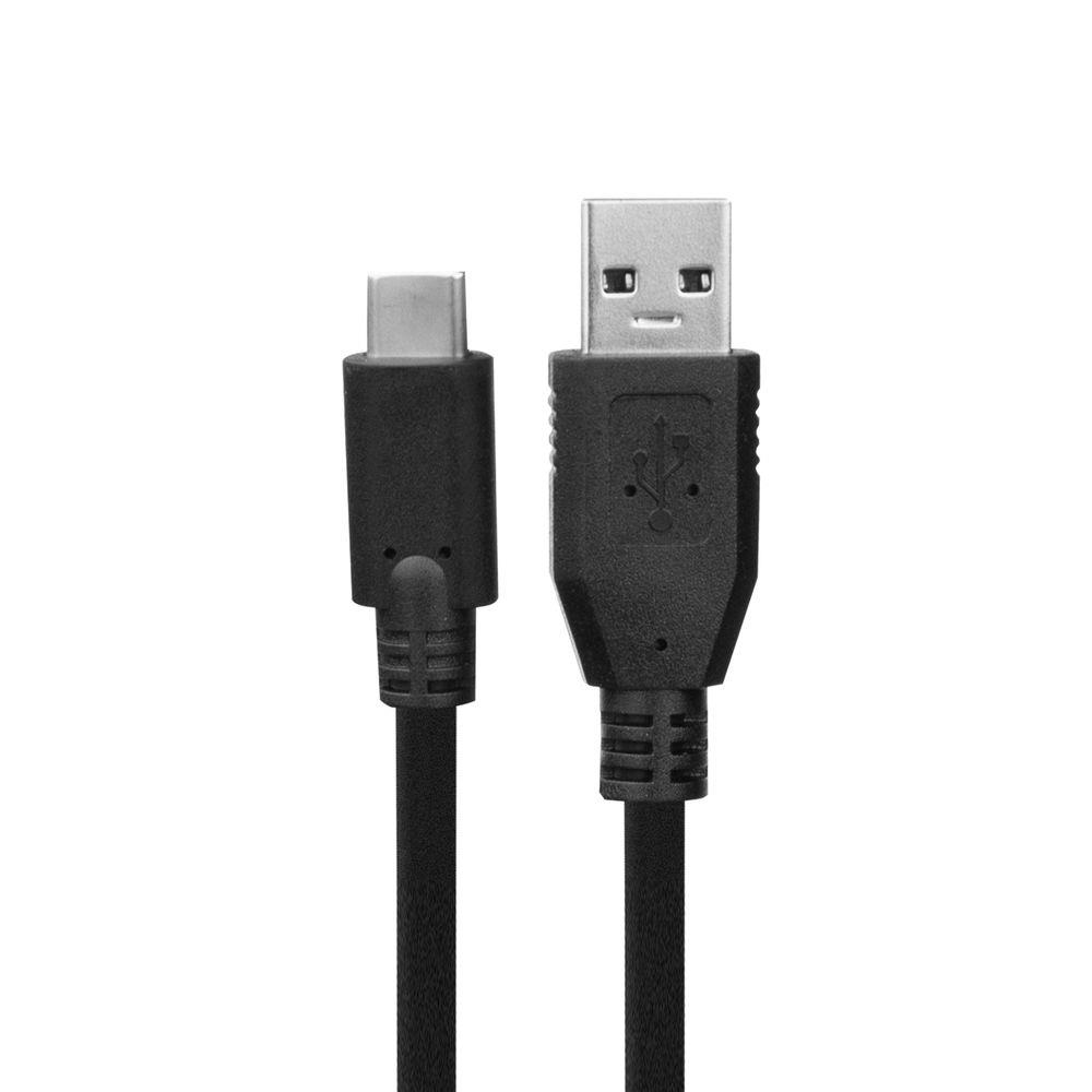 Zwarte USB-kabel met USB-C en USB-connectoren op een witte achtergrond.