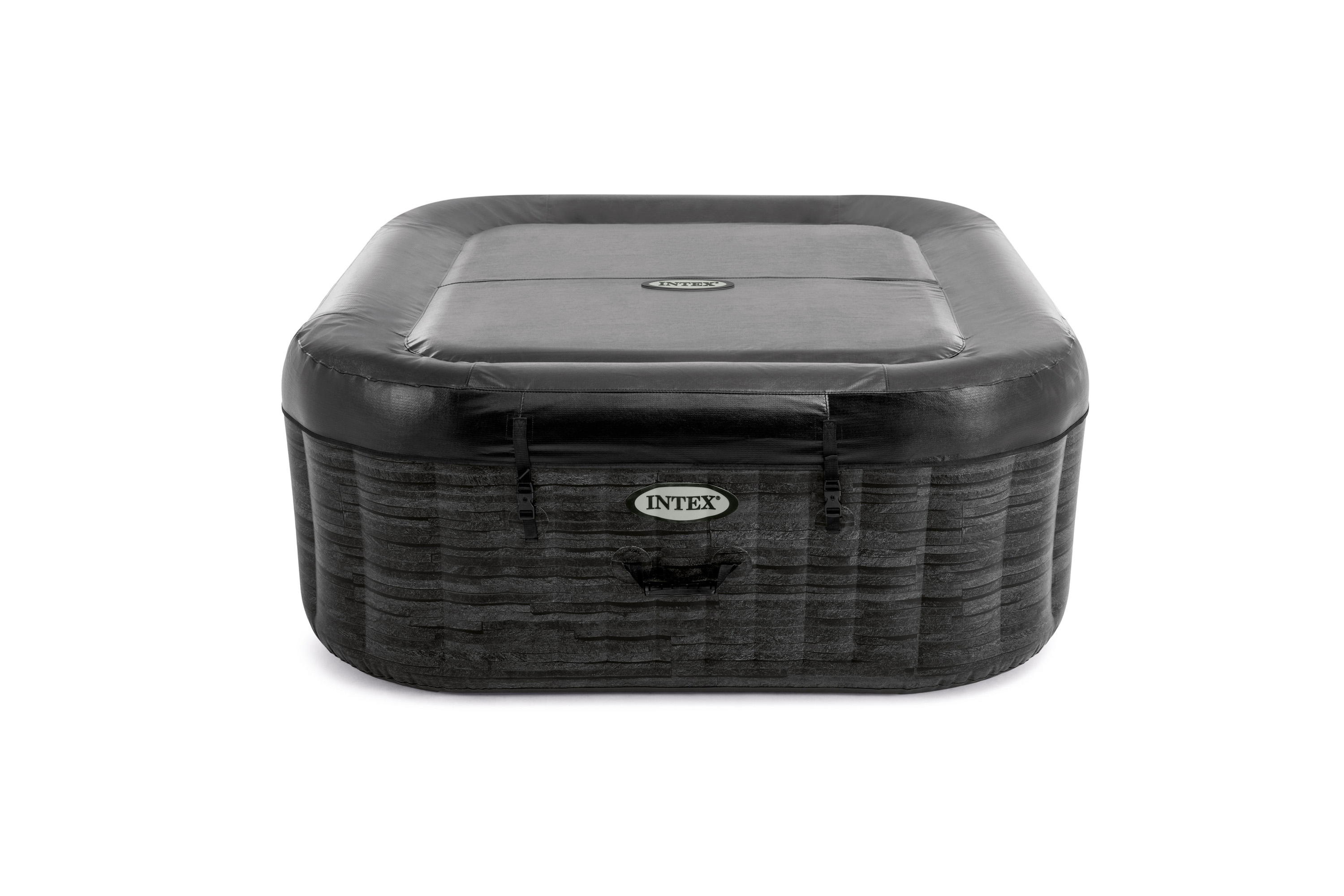 Kwadratowa, czarna nadmuchiwana wanna z zamkniętą czarną pokrywą na białym tle.