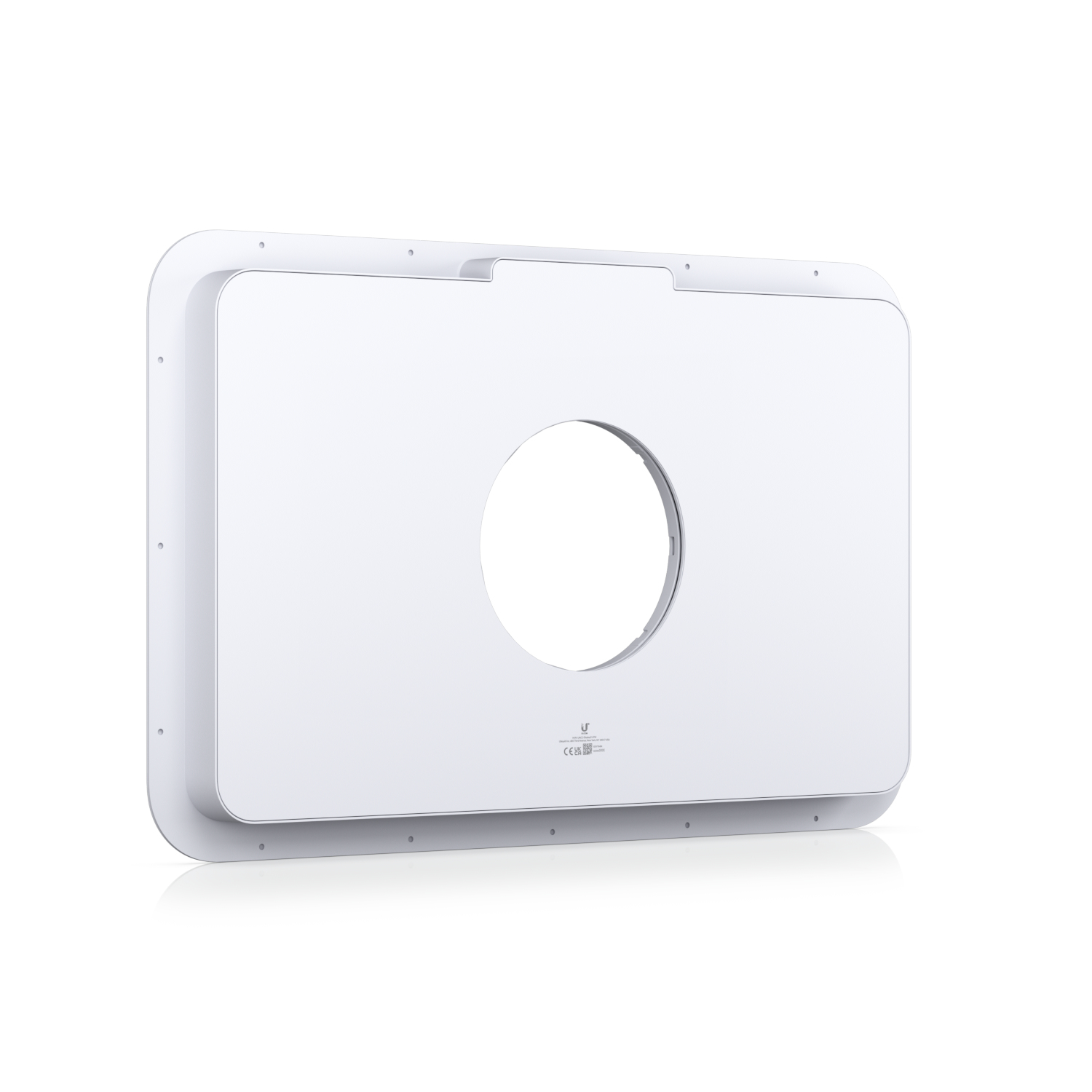 Appareil rectangulaire blanc avec une ouverture circulaire. Fond blanc.