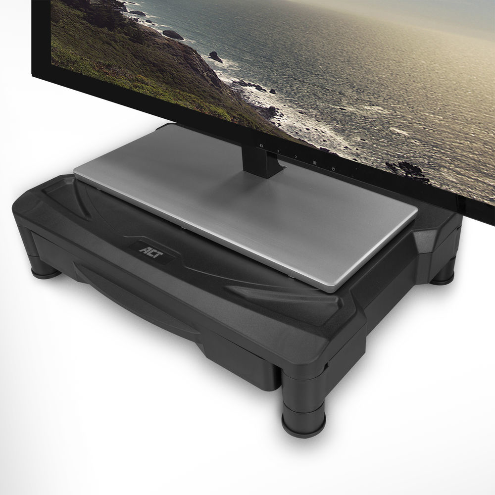 Moniteur noir sur une base noire. Fond blanc.