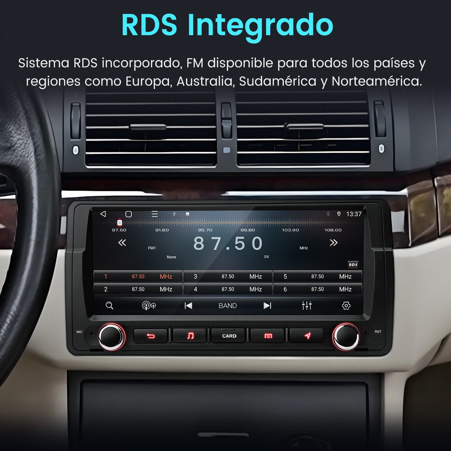 Autorradio con pantalla, mostrando información de radio FM y controles. Diseño negro y gris con texto RDS Integrado.