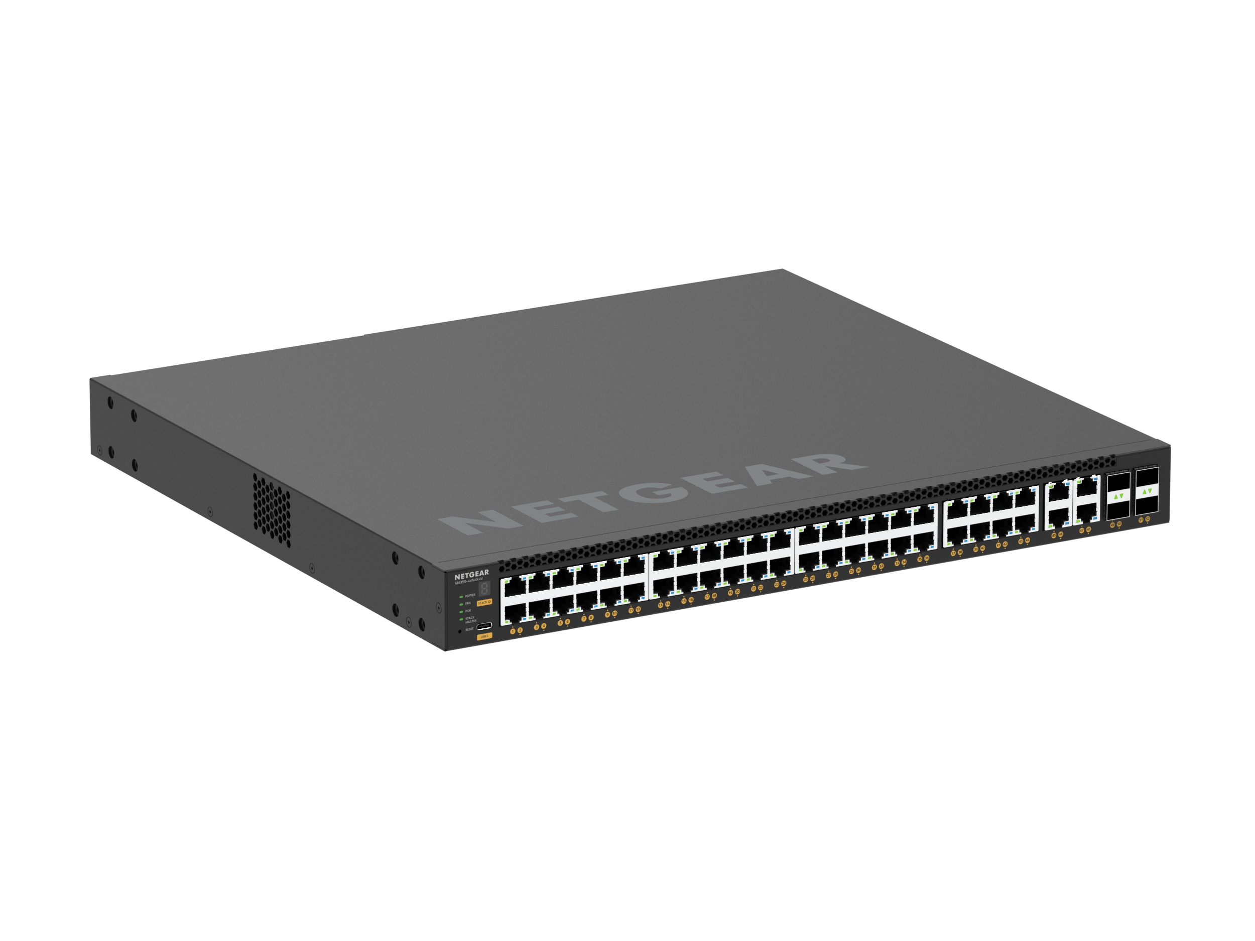 Zwarte NETGEAR-switch. De switch heeft meerdere poorten. Schuine opname. Witte achtergrond.