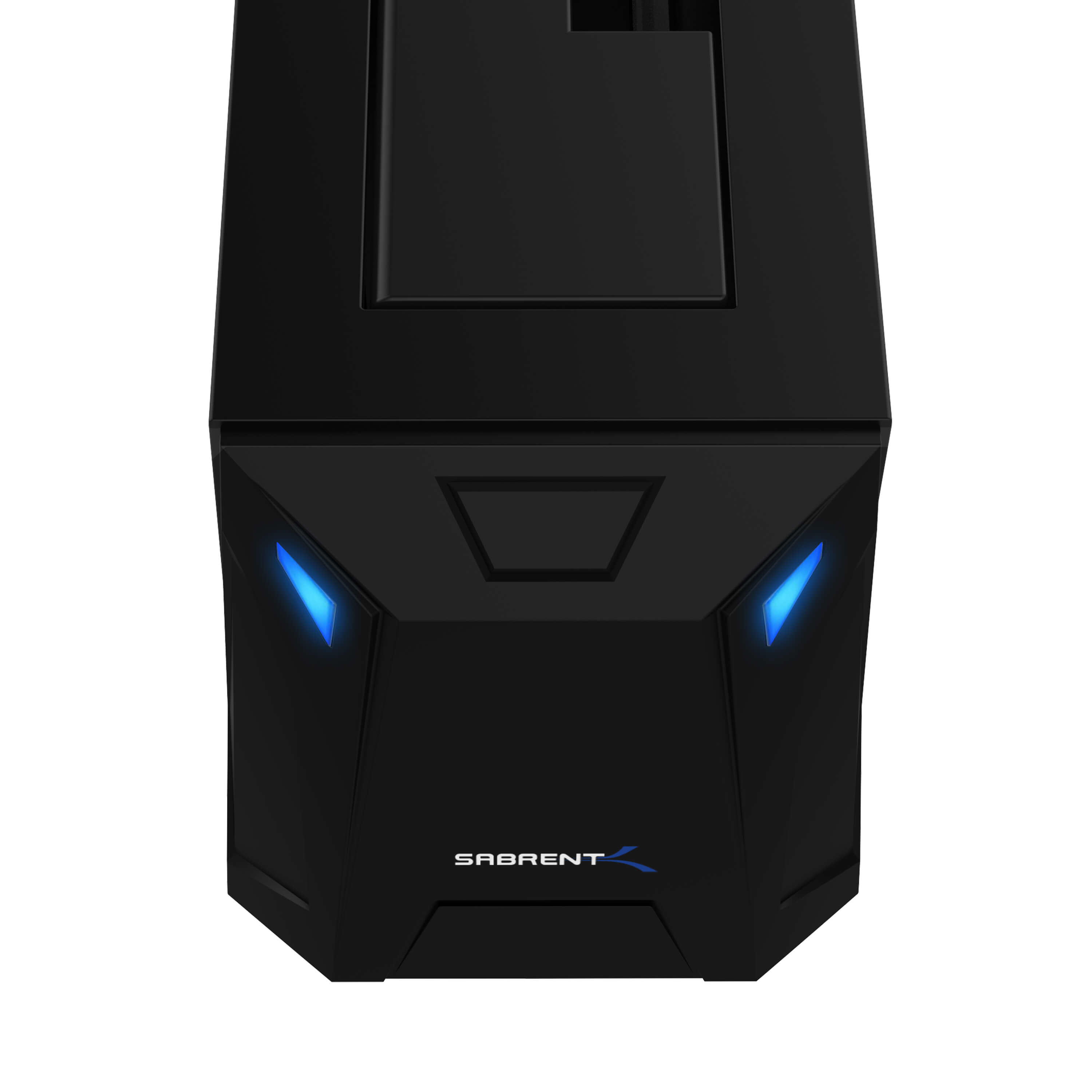 Schwarzes Computergehäuse mit blauen Lichtern und dem 'Sabrent'-Logo.
