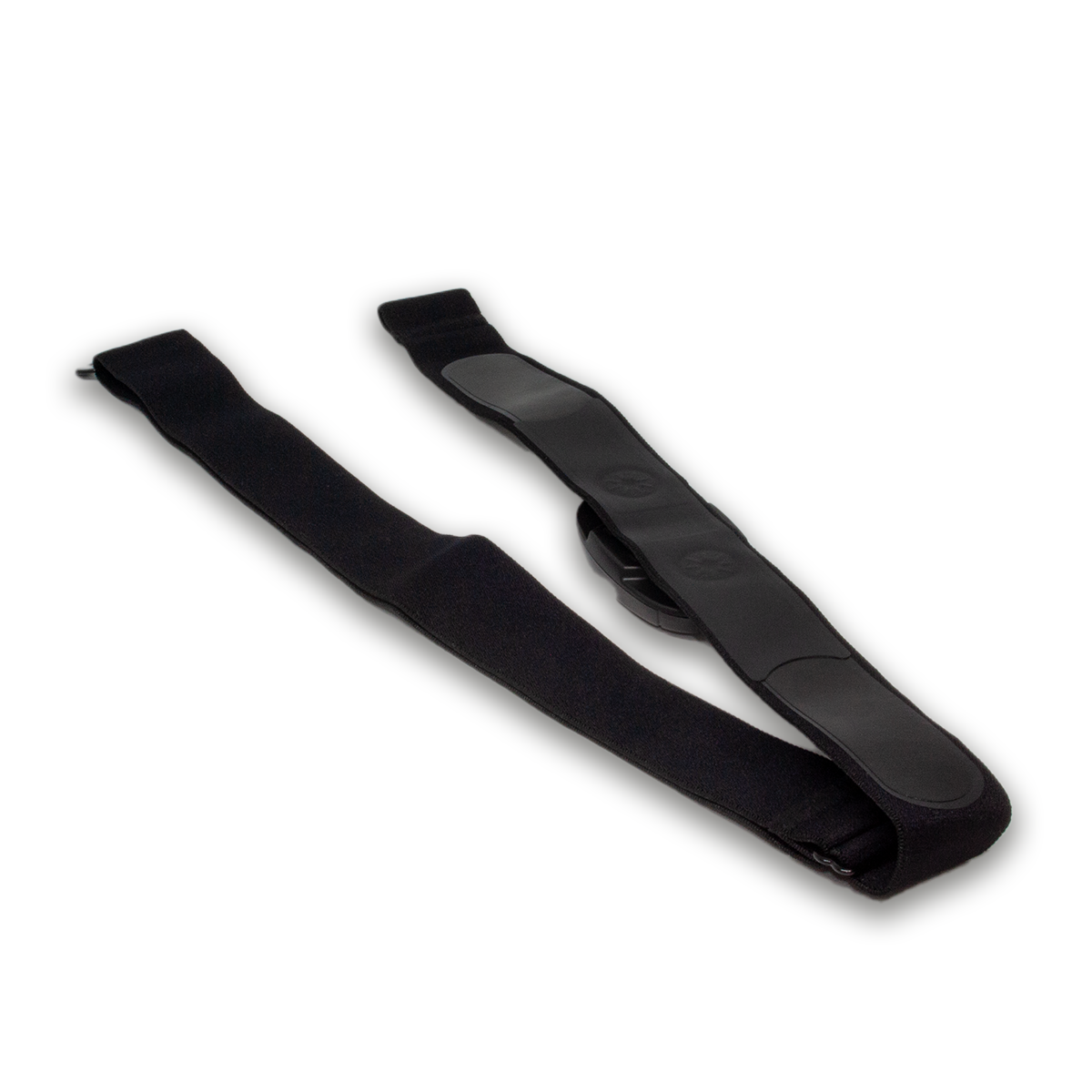 Een zwarte borstband hartslagmeter, op een witte achtergrond.