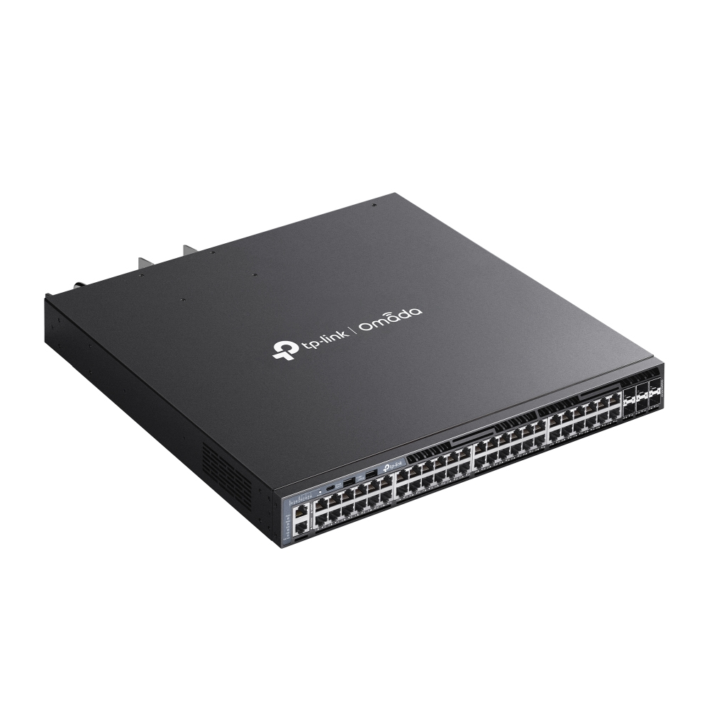 Schwarzer TP-Link Omada Netzwerk-Switch. Er hat viele Anschlüsse auf der Vorderseite und ist leicht angewinkelt.
