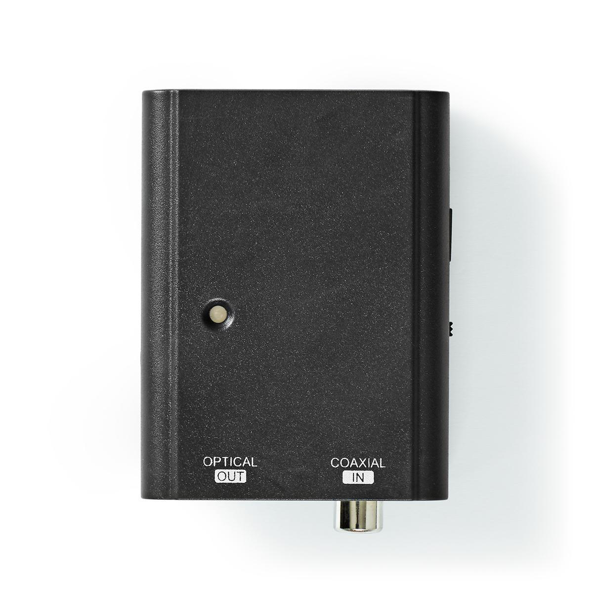 Schwarzer Audio-Konverter mit optischen und koaxialen Anschlüssen. Weißer Hintergrund. Text Optical Out und Coaxial In.