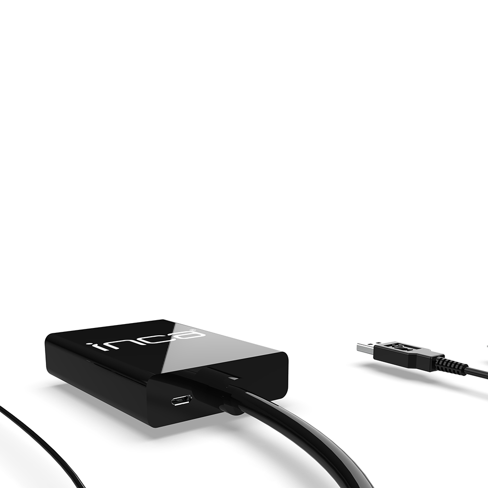 Czarny adapter USB-C z kablem USB, na białym tle, zbliżenie.