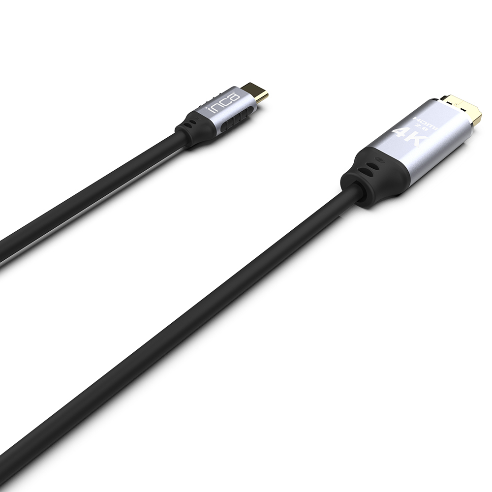 Schwarzes und silbernes HDMI-Kabel, 4K, auf weißem Hintergrund.