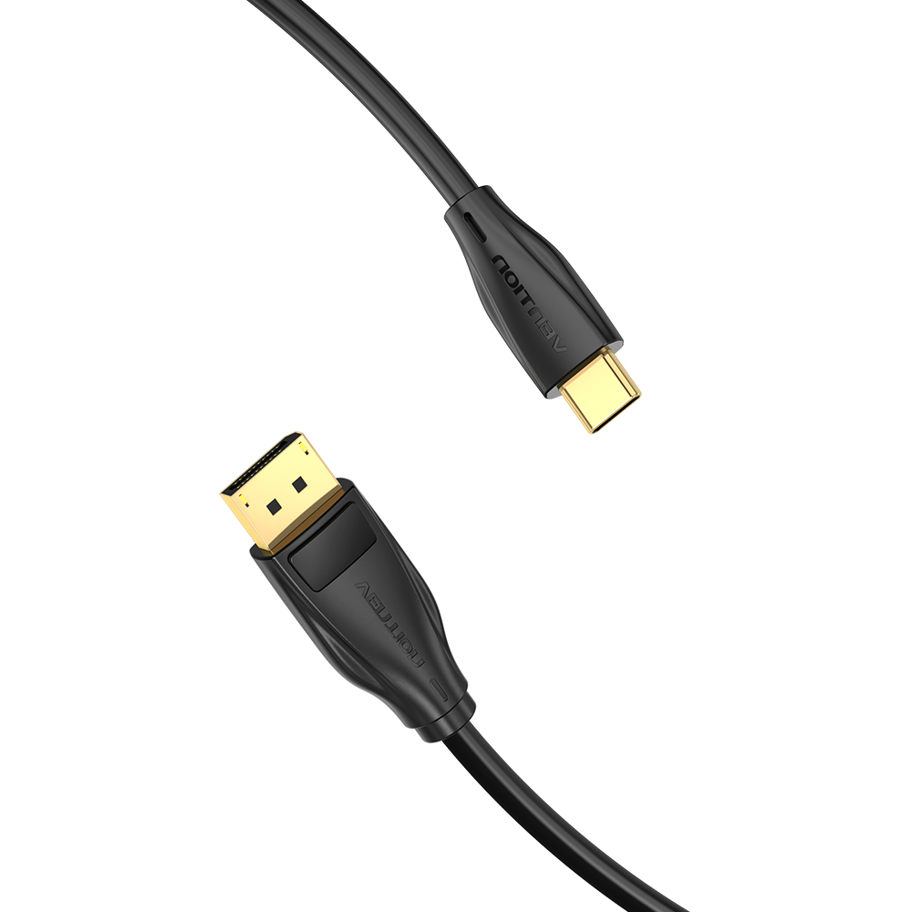 Schwarzes HDMI-Kabel, ein Ende mit HDMI-Anschluss, das andere mit USB-C-Anschluss.