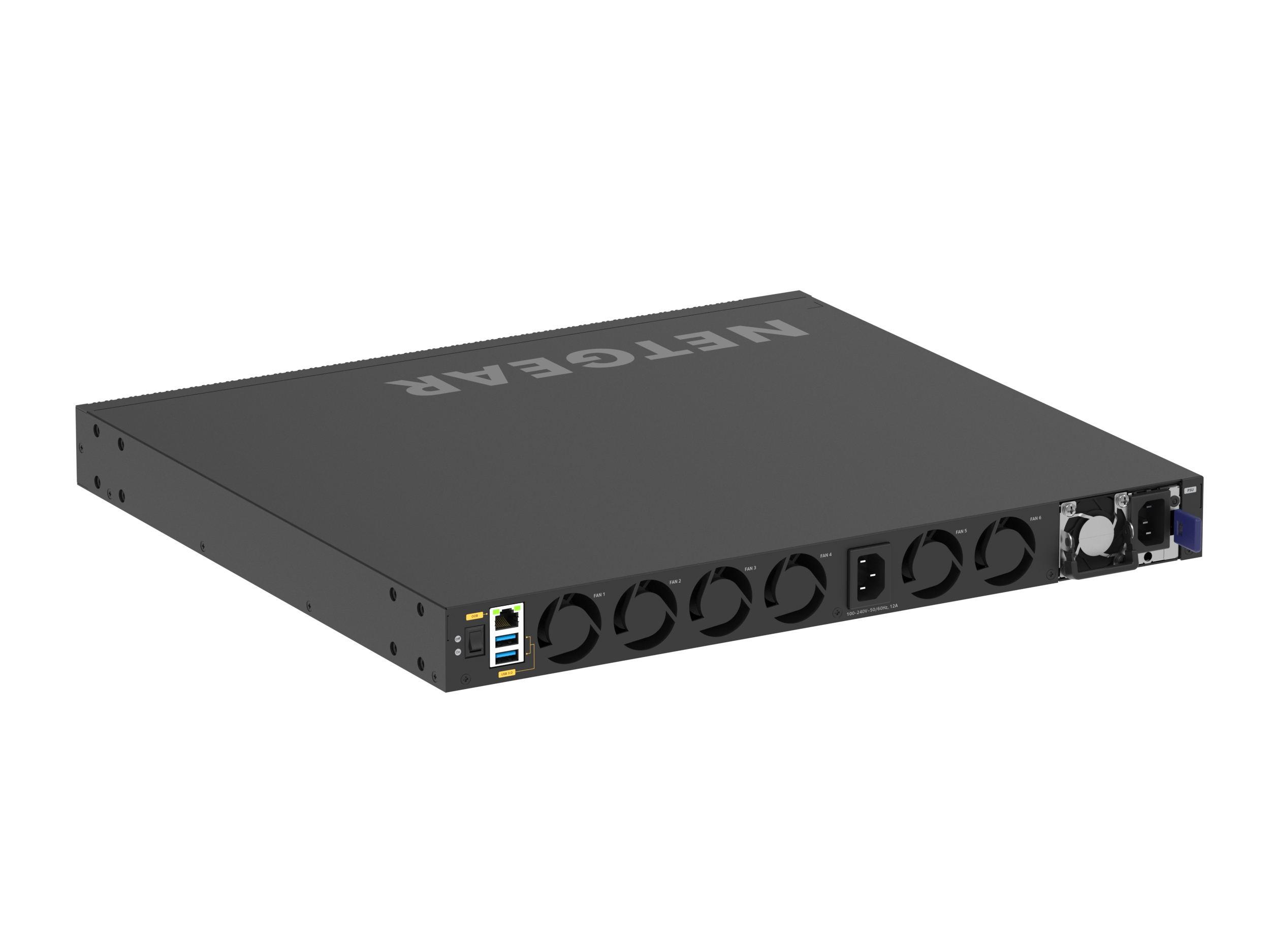 Een zwarte NETGEAR netwerkswitch. De tekst NETGEAR is zichtbaar en er zitten verschillende poorten aan de voorkant.