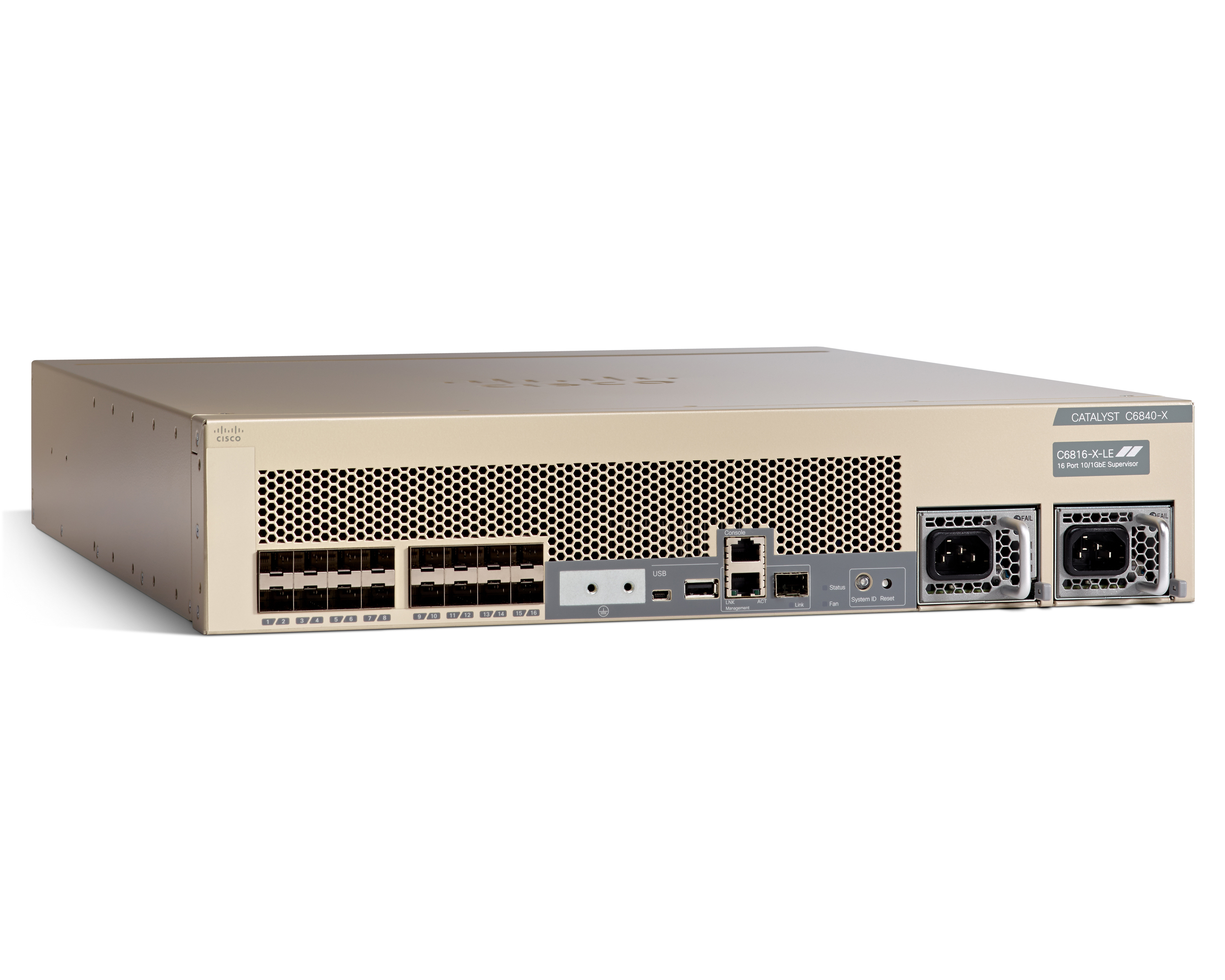 Beiger Cisco Catalyst Switch auf Weiß. Der Switch hat Anschlüsse und Lüfter auf der Rückseite.