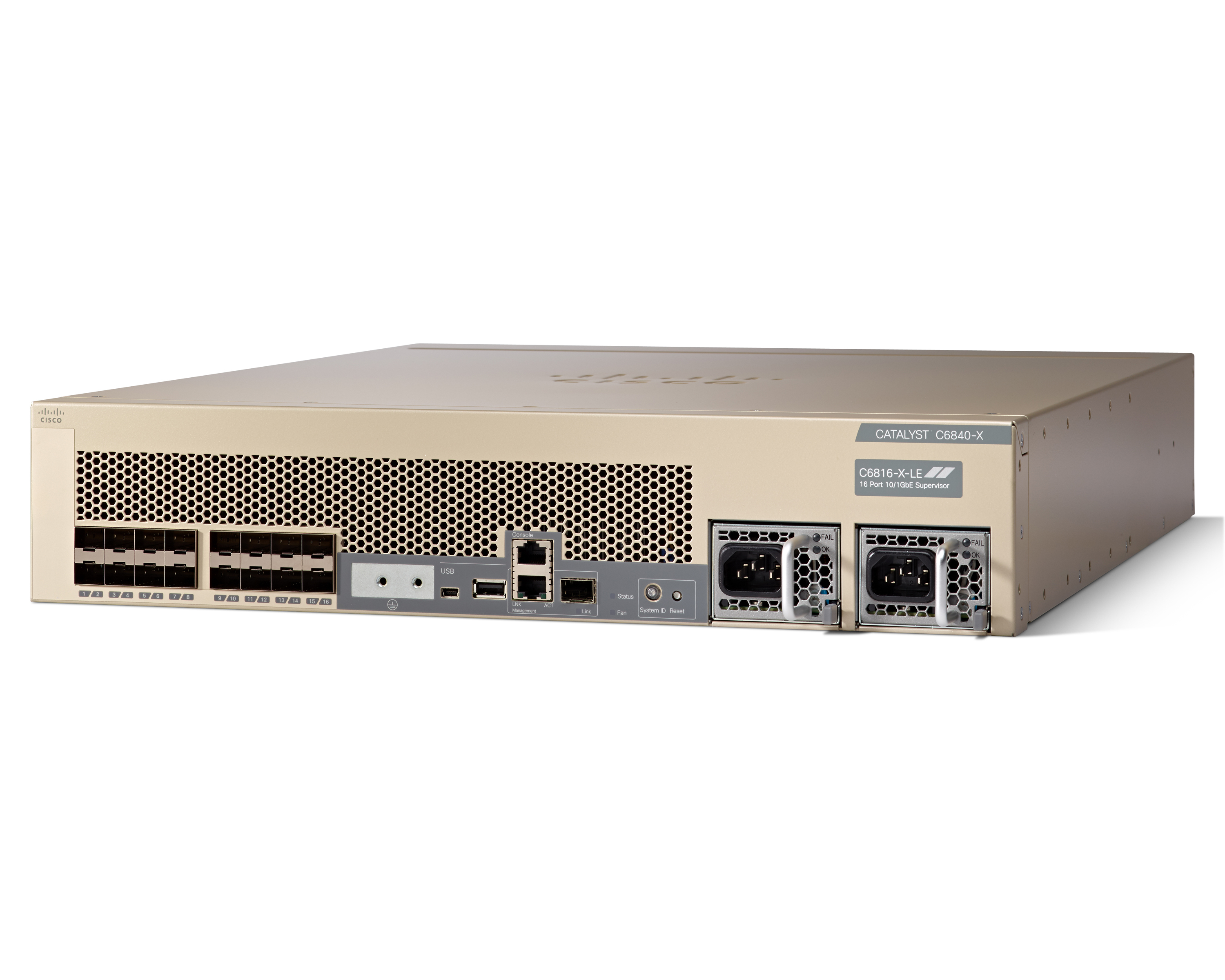Beiger Cisco-Netzwerk-Switch mit Anschlüssen, isoliert auf weißem Hintergrund.
