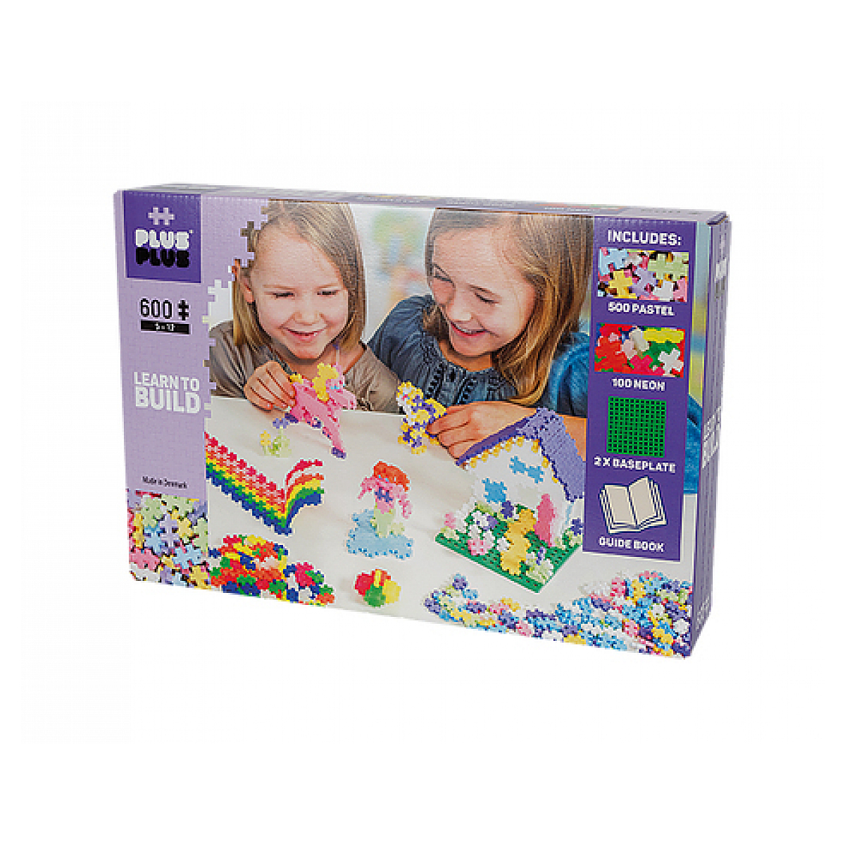 Una scatola di mattoncini Plus-Plus. Due ragazze stanno costruendo creazioni colorate. Testo: Impara a costruire.