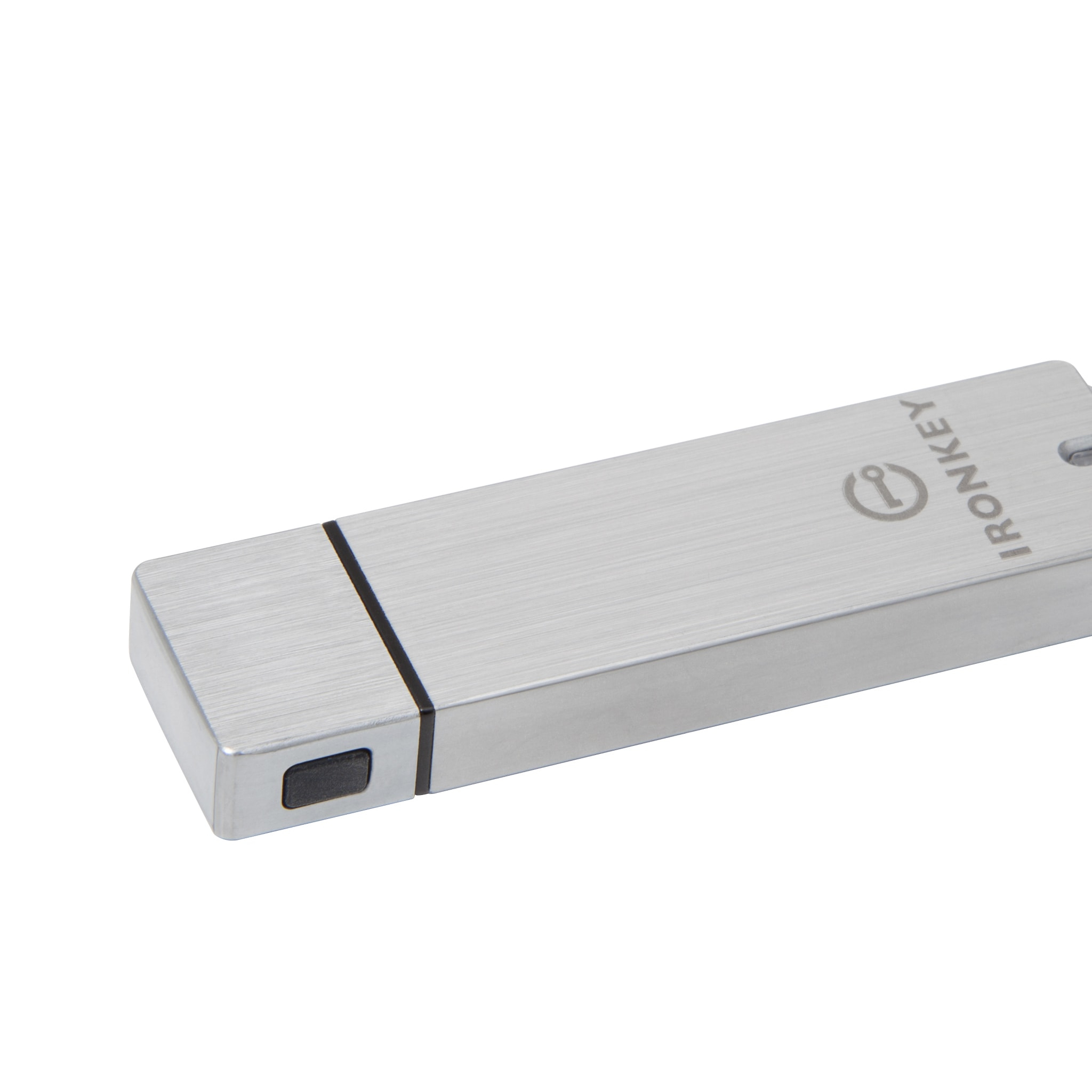 Srebrny dysk USB IronKey. Ma czarny przycisk i logo IronKey.