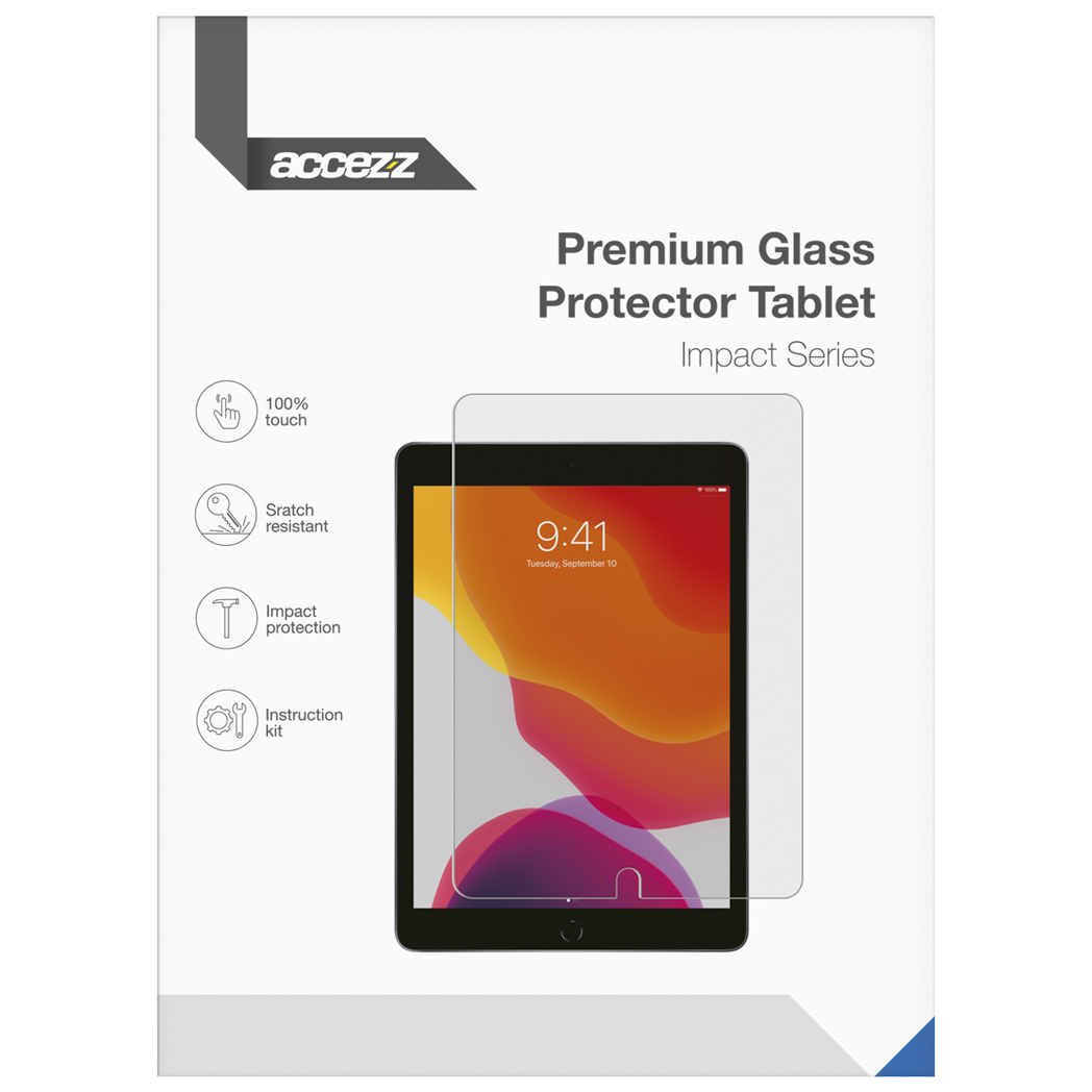 Tablet con protezione schermo e confezione. Sfondo bianco.