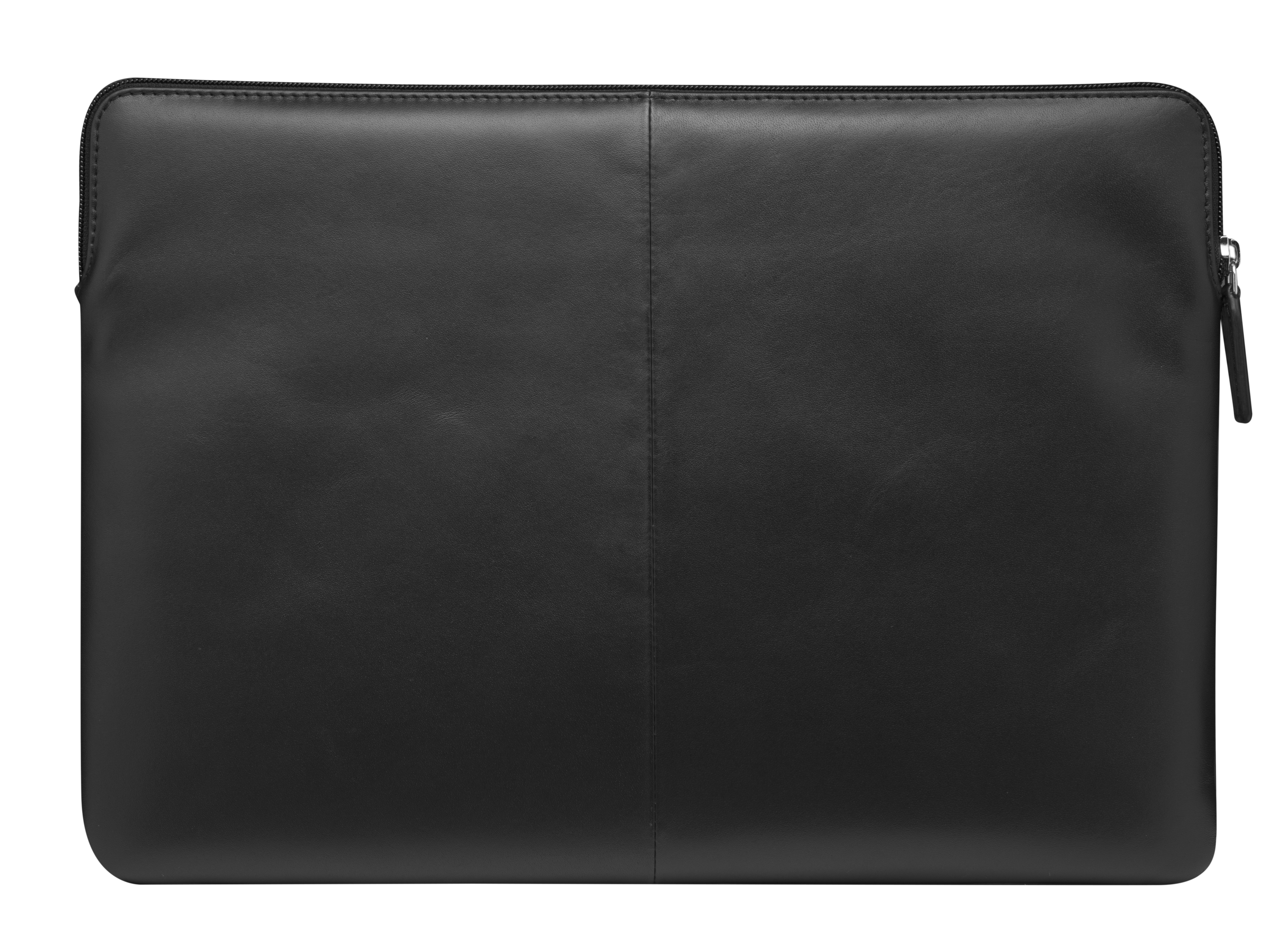 Custodia per laptop in pelle nera. Forma rettangolare. Chiusura con zip. Isolato su bianco.