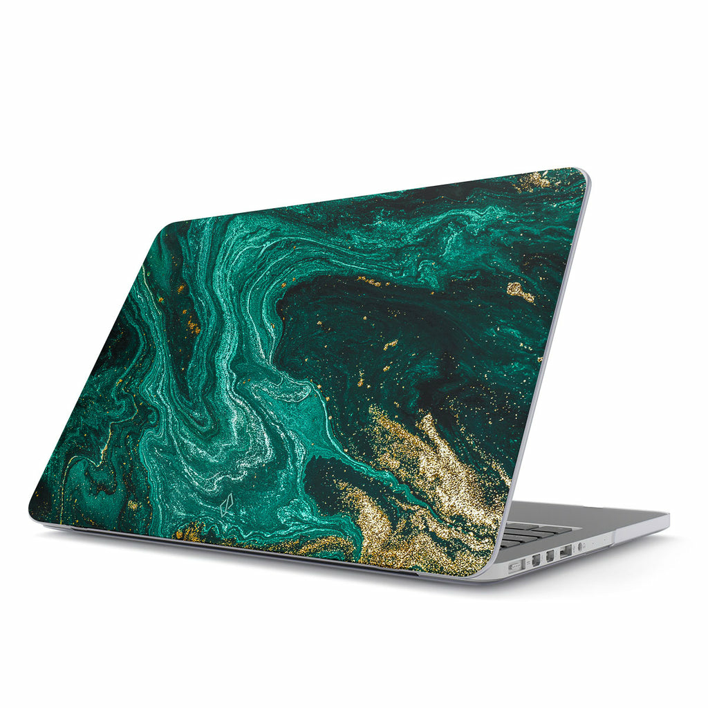 Un laptop con un design a marmo verde e oro sul coperchio.